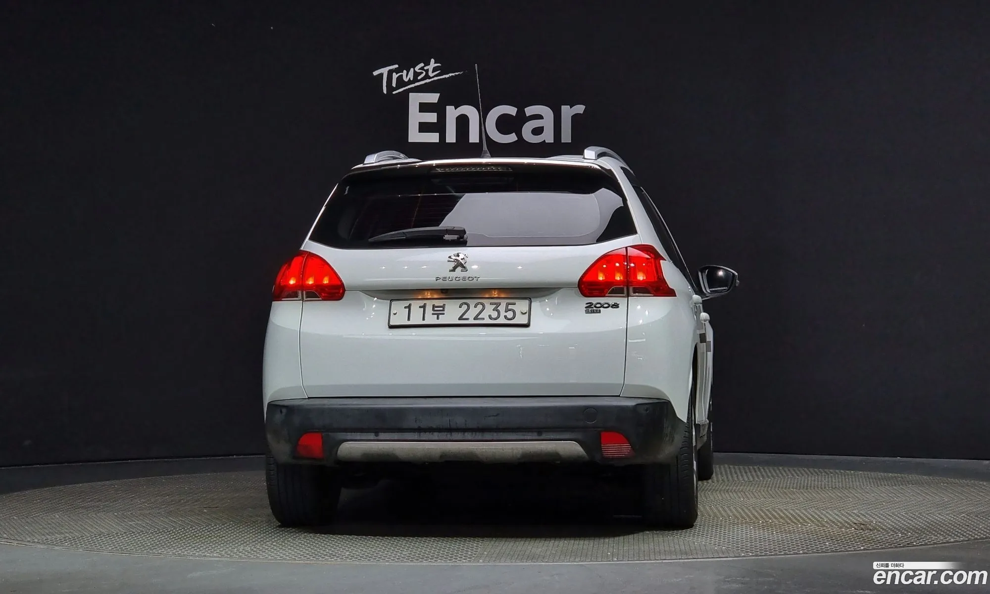 Peugeot 2008 16 E-Hdi Pelin L 2015 - фотография 4635670
