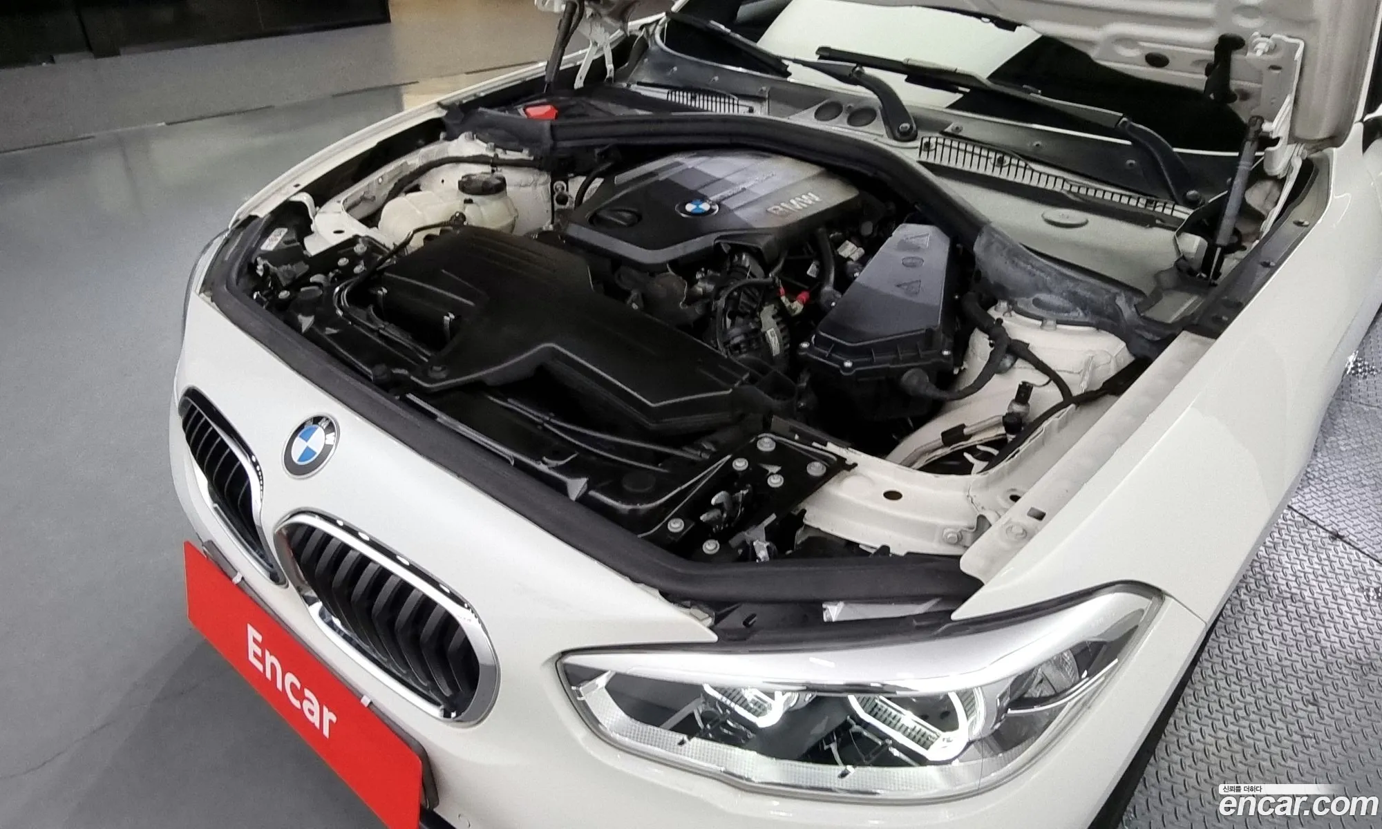 BMW 1Er Ii F20F21 118D Sport 5 Door 2016 - фотография 15231574