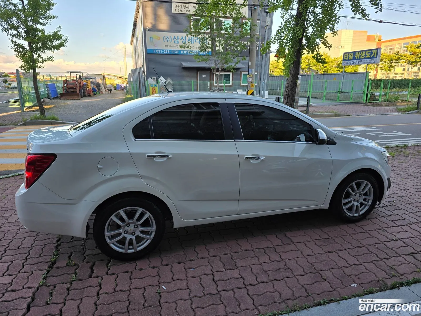 Chevrolet Aveo Ii Lt Top-Of-The-Line 2013 - фотография 19799412