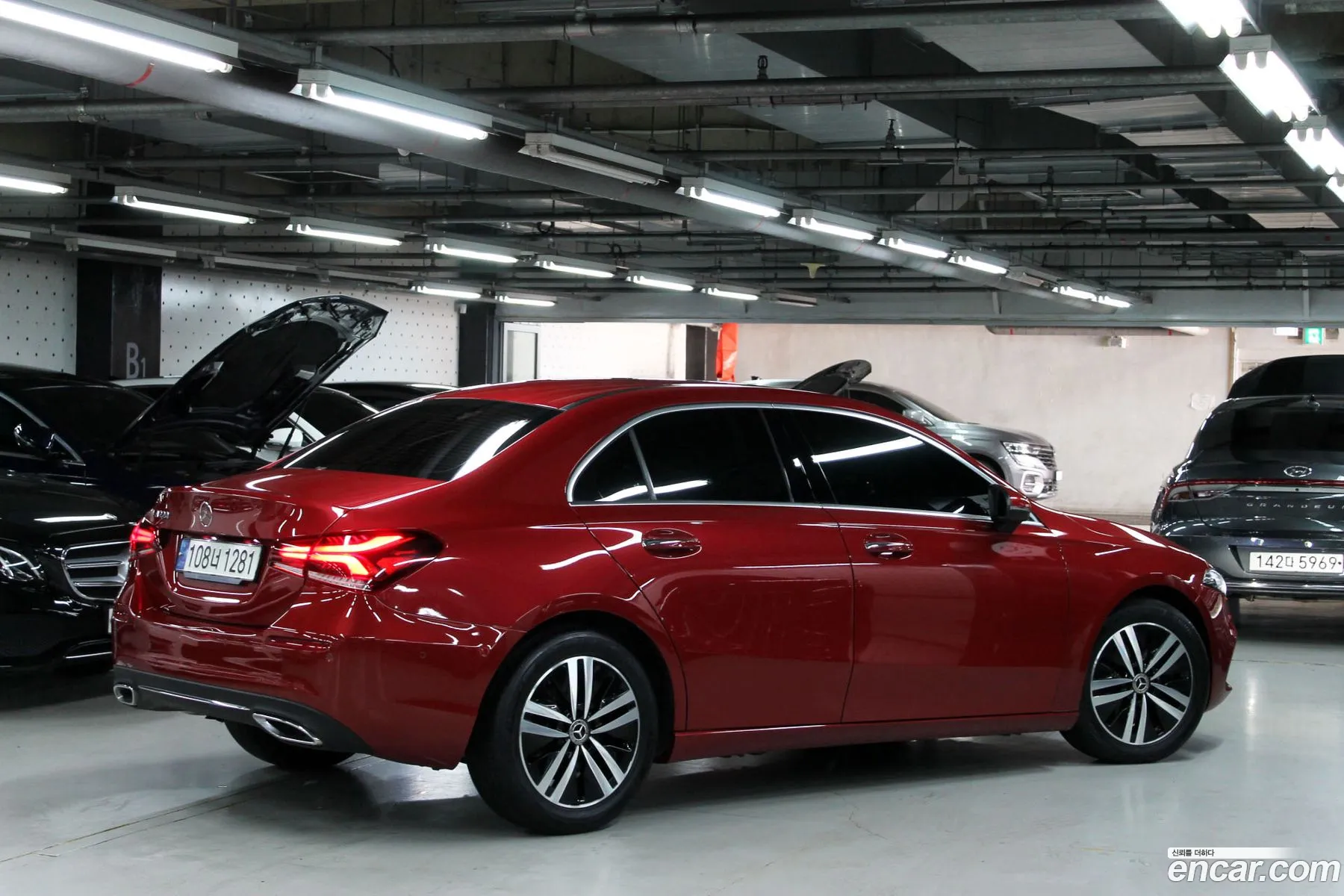 Mercedes-Benz A-Klasse Iv W177 A220 Sedan 2021 - фотография 18339381