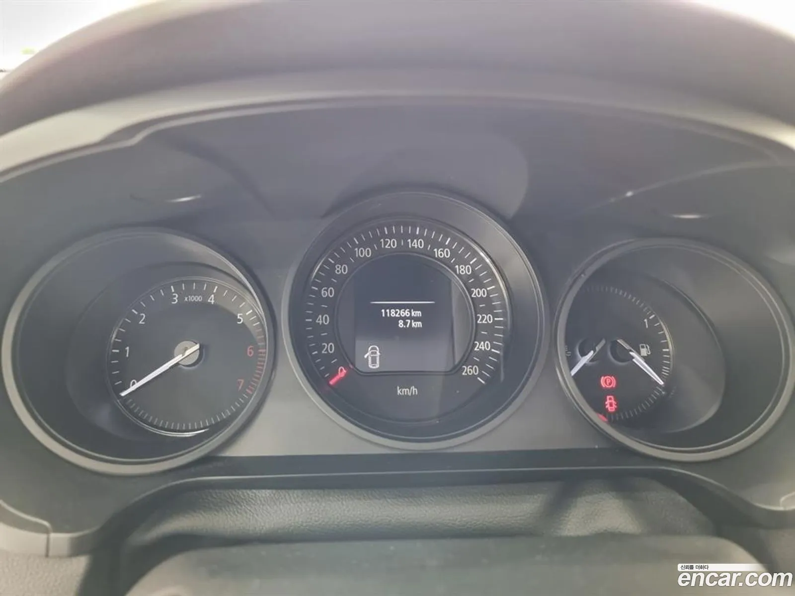 Renault Samsung Sm6 20 Lpe Se Rental Car 2017 - фотография 1497782