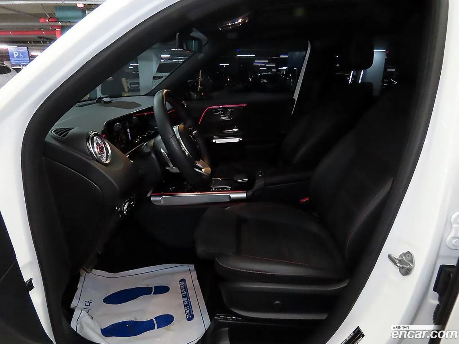 Mercedes-Benz Glb I X247 Glb250 4Matic 2021 - фотография 18339357