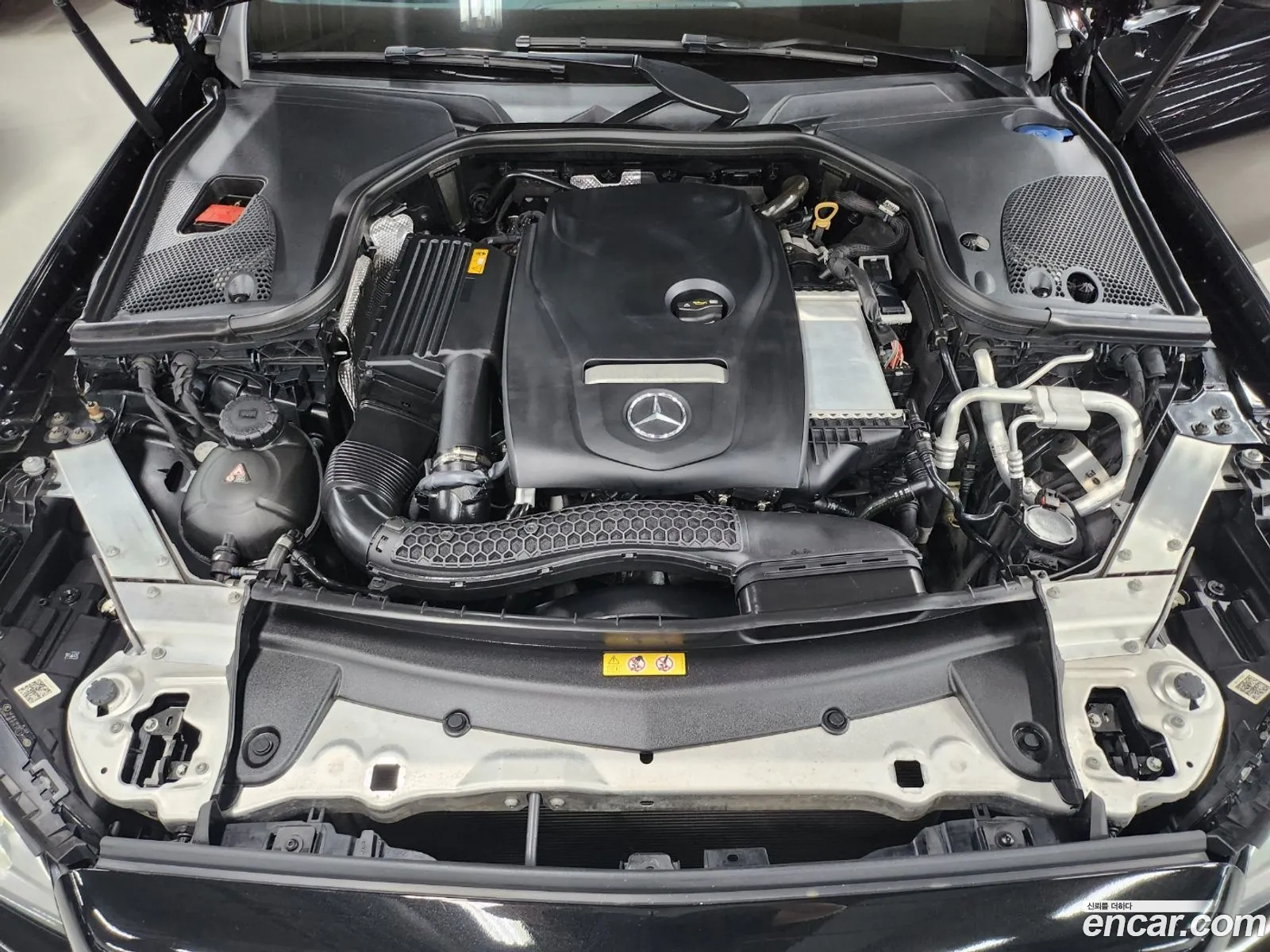 Mercedes-Benz E-Klasse V W213 S213 C238 E200 Avant Garde 2018 - фотография 18339369