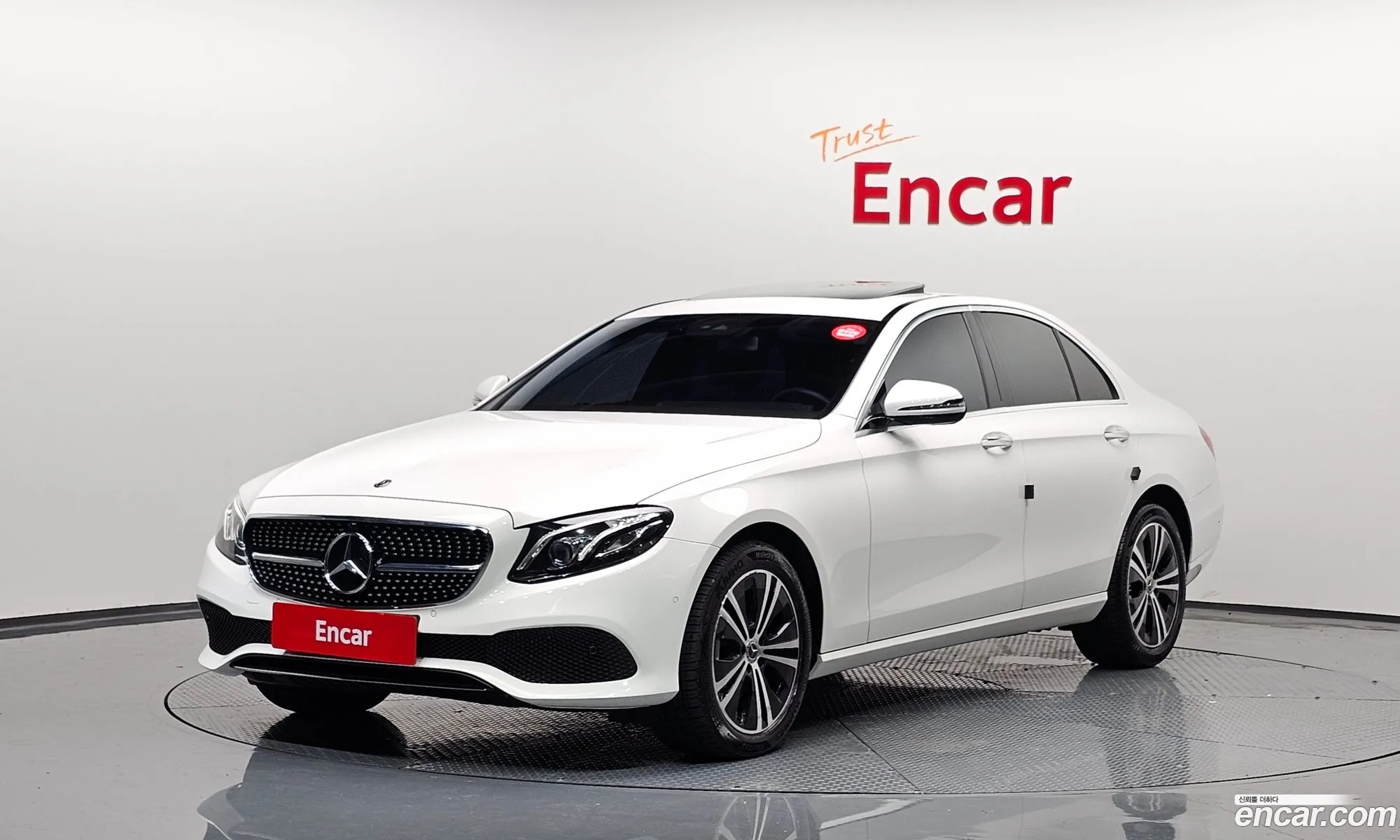 Mercedes-Benz E-Klasse V W213 S213 C238 E220D Avant Garde 2020 - фотография 17944781