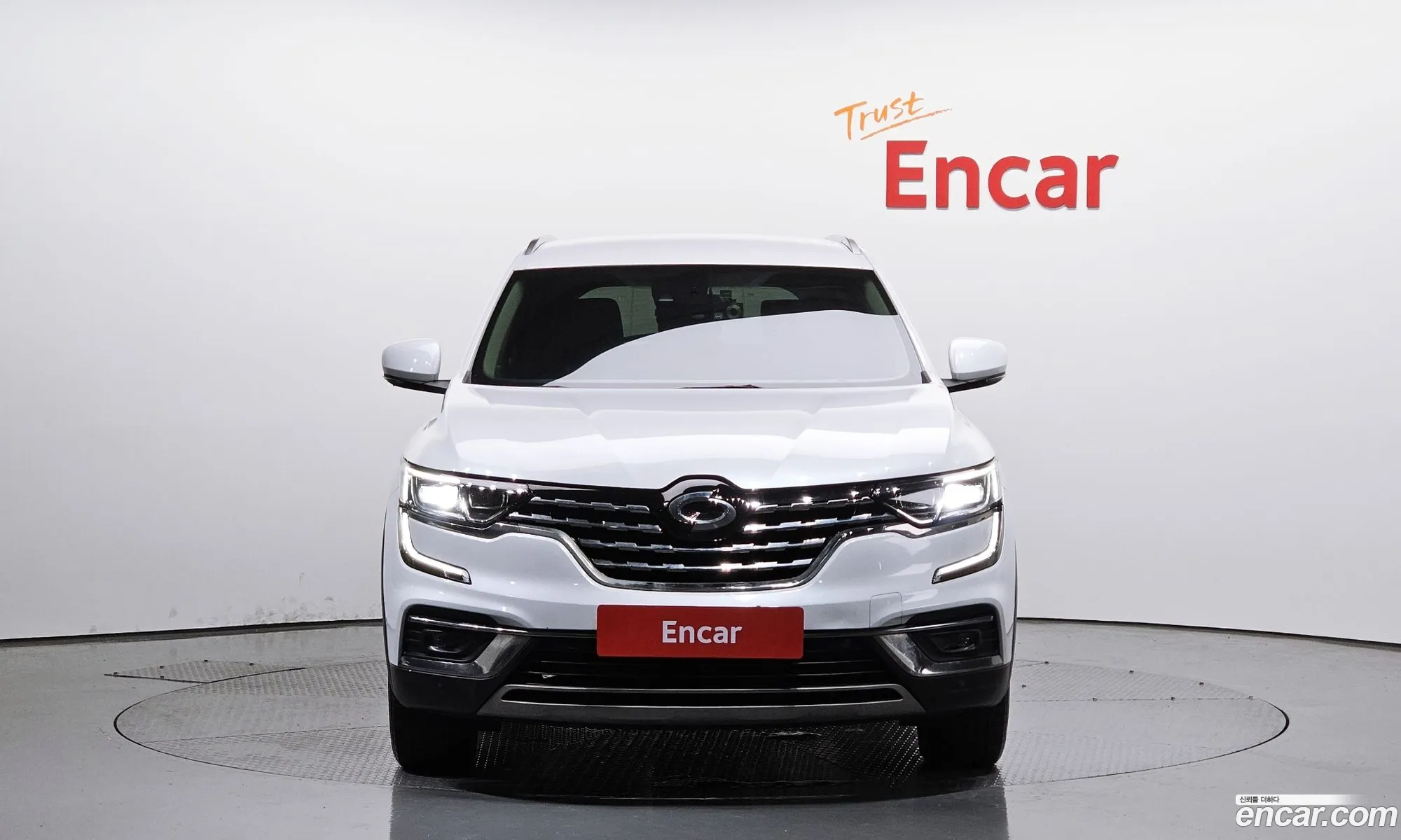 Renault Samsung Qm6 20 Lpe Re Signature 2Wd 2020 - фотография 1525254