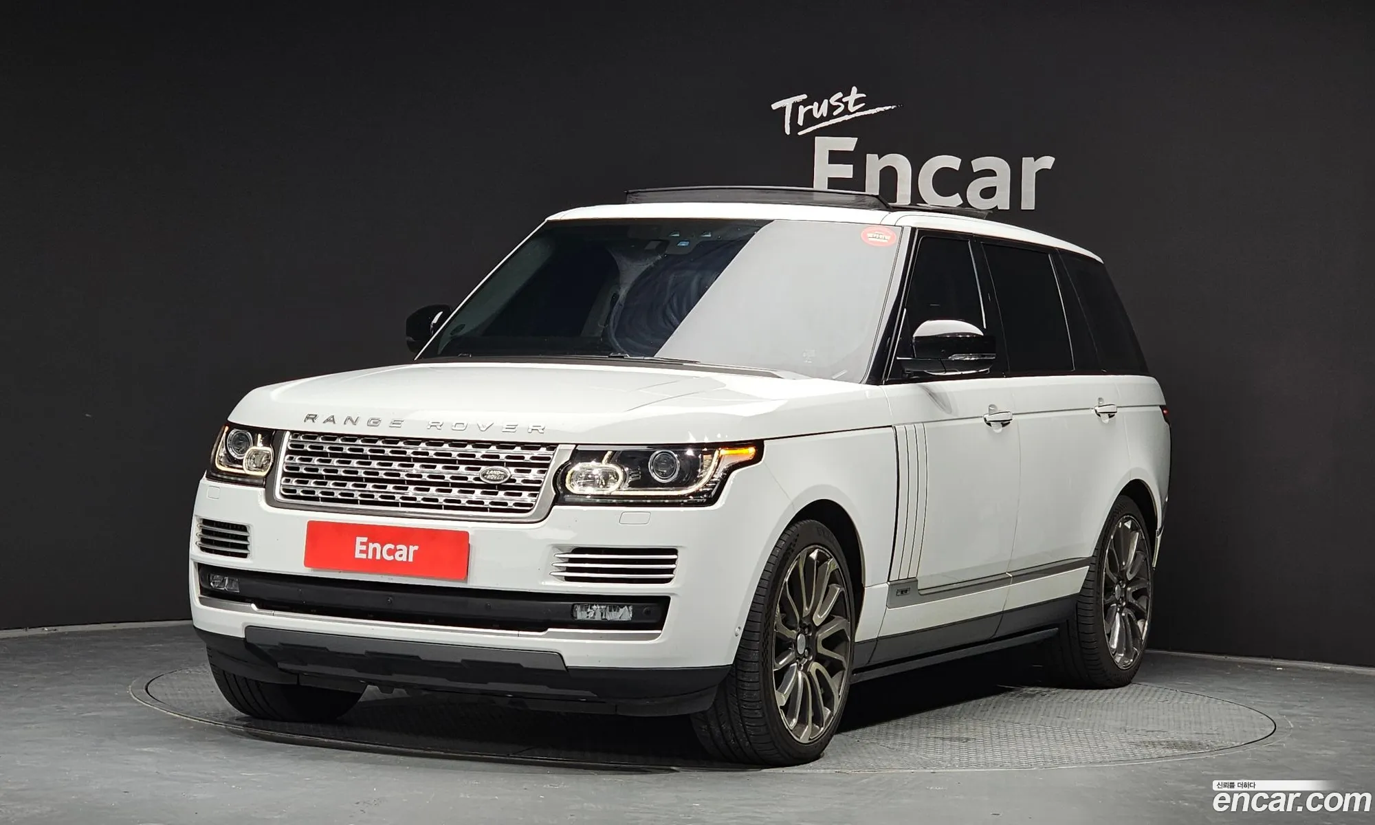 Land Rover Range Rover Iv 44 Sdv8 Ab Lwb Diesel 2017 - фотография 7820007
