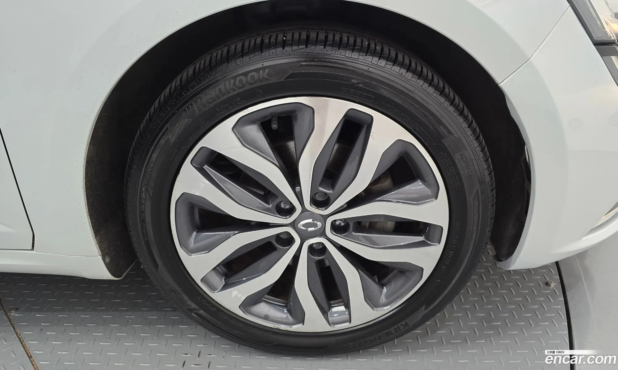 Renault Samsung Sm6 20Gde Le 2016 - фотография 12662893