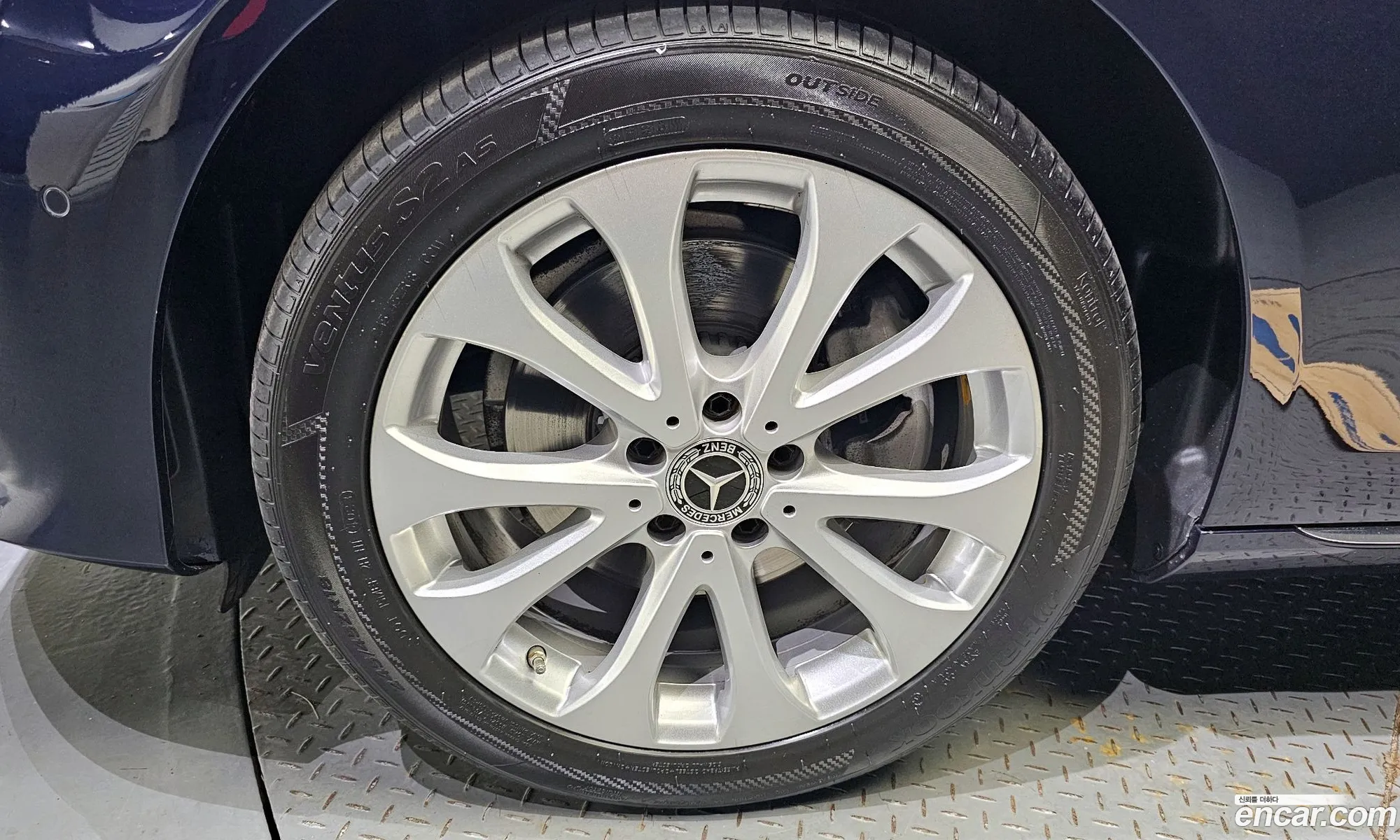 Mercedes-Benz E-Klasse V W213 S213 C238 E220D Exclusive 2018 - фотография 18173911