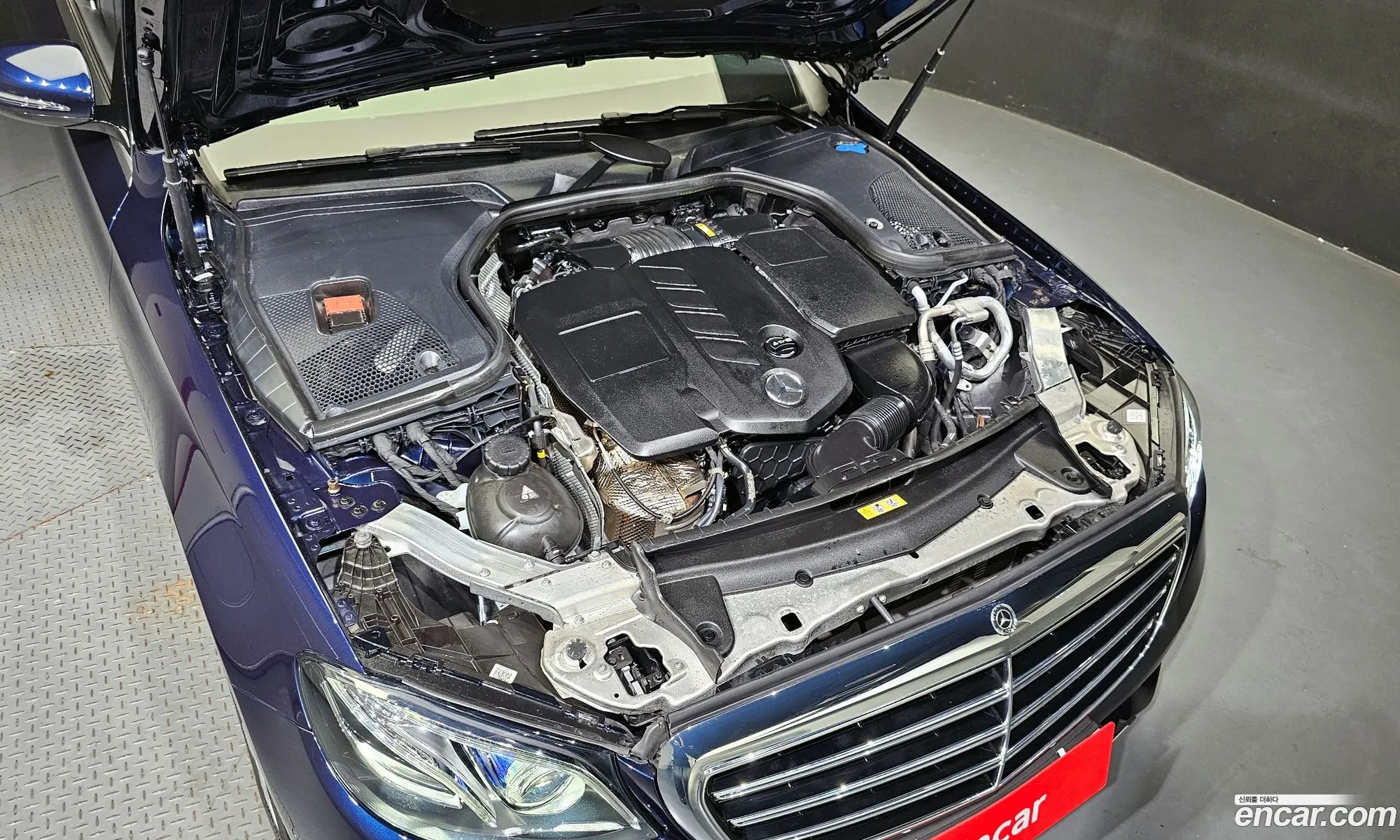 Mercedes-Benz E-Klasse V W213 S213 C238 E220D Exclusive 2018 - фотография 18173912