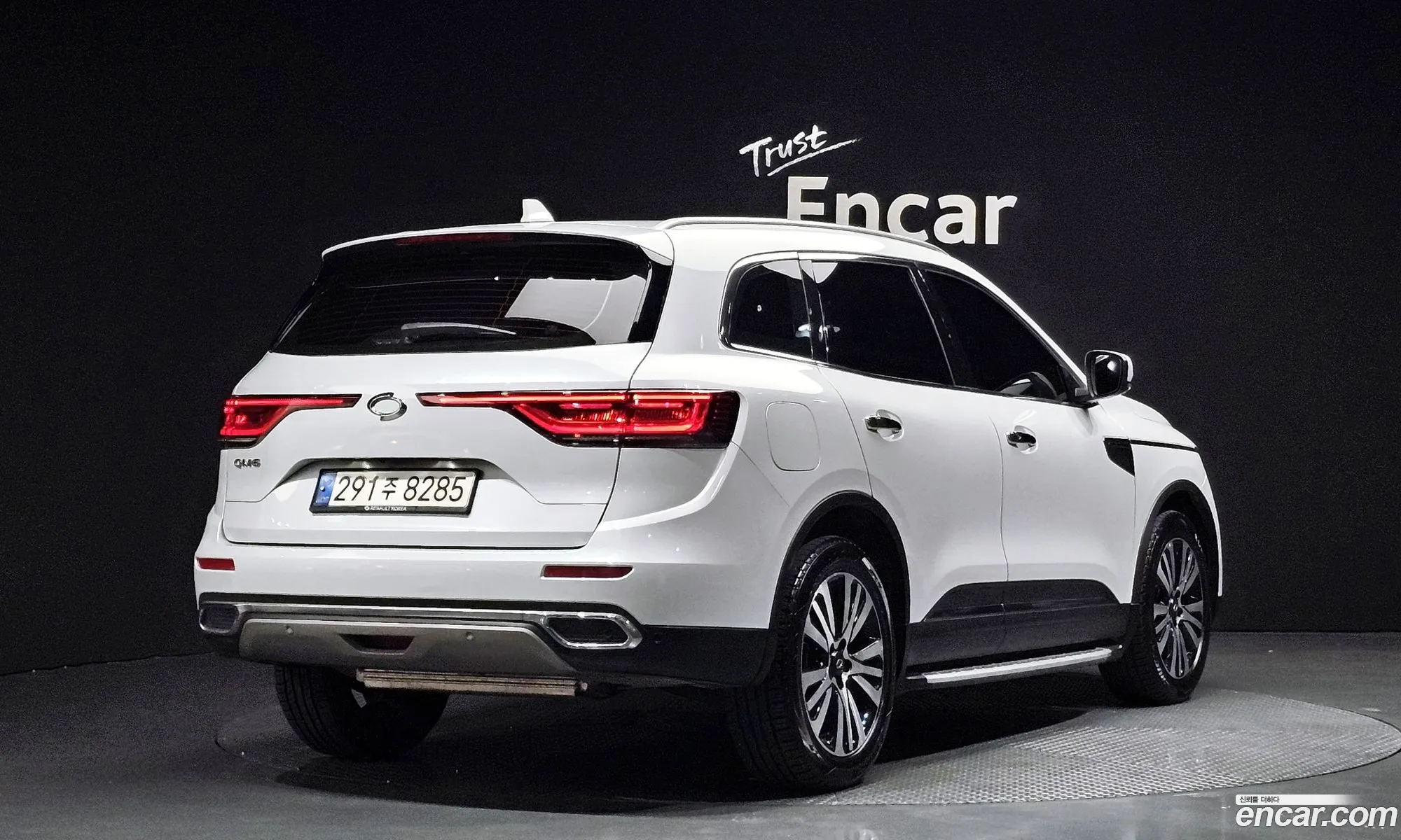 Renault Samsung Qm6 20 Gde Re Signature 2Wd 2022 - фотография 1657181