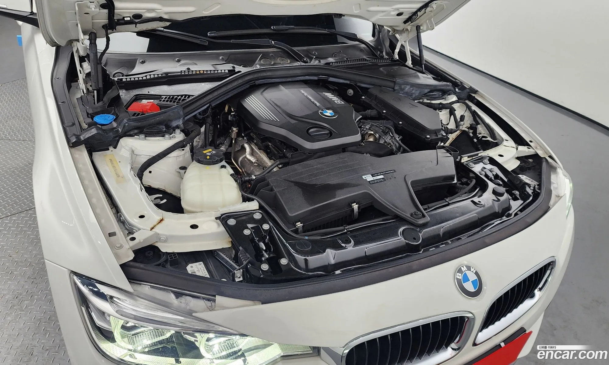 BMW 3Er 320D 2018 - фотография 15037932