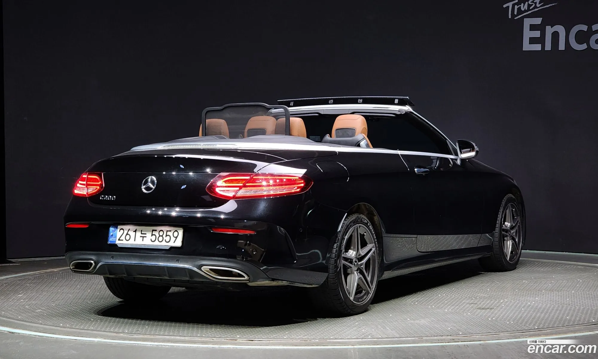 Mercedes-Benz C-Klasse C200 Cabriolet 2021 - фотография 18238279
