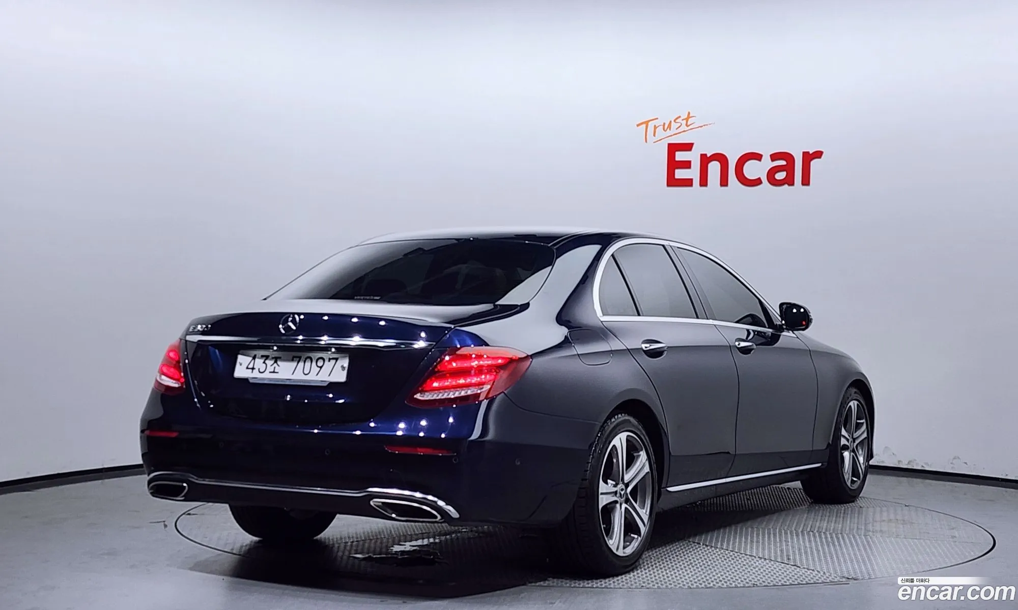 Mercedes-Benz E-Klasse V W213 S213 C238 E300 Avantgarde 2018 - фотография 18180705