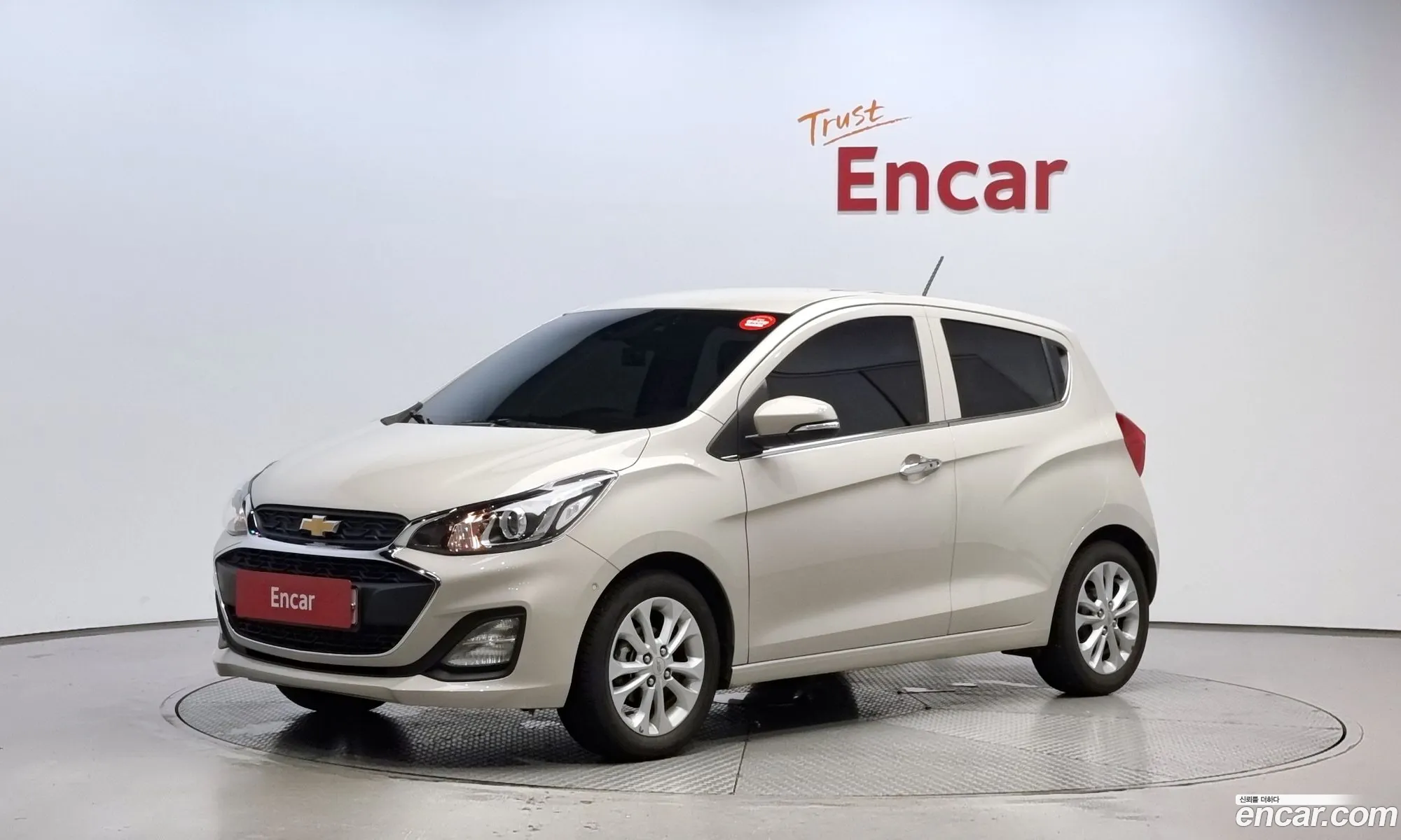 Chevrolet Spark Iii M300 Premier 2020 - фотография 18413749
