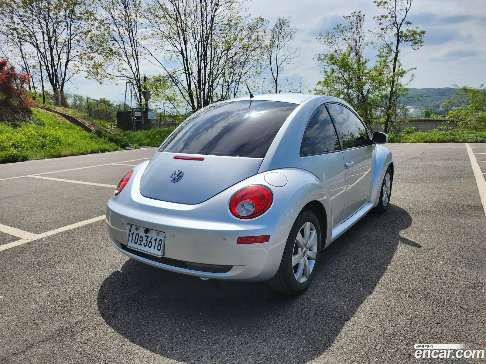 Volkswagen Beetle I A4 Deluxe 20 2006 - фотография 6885647