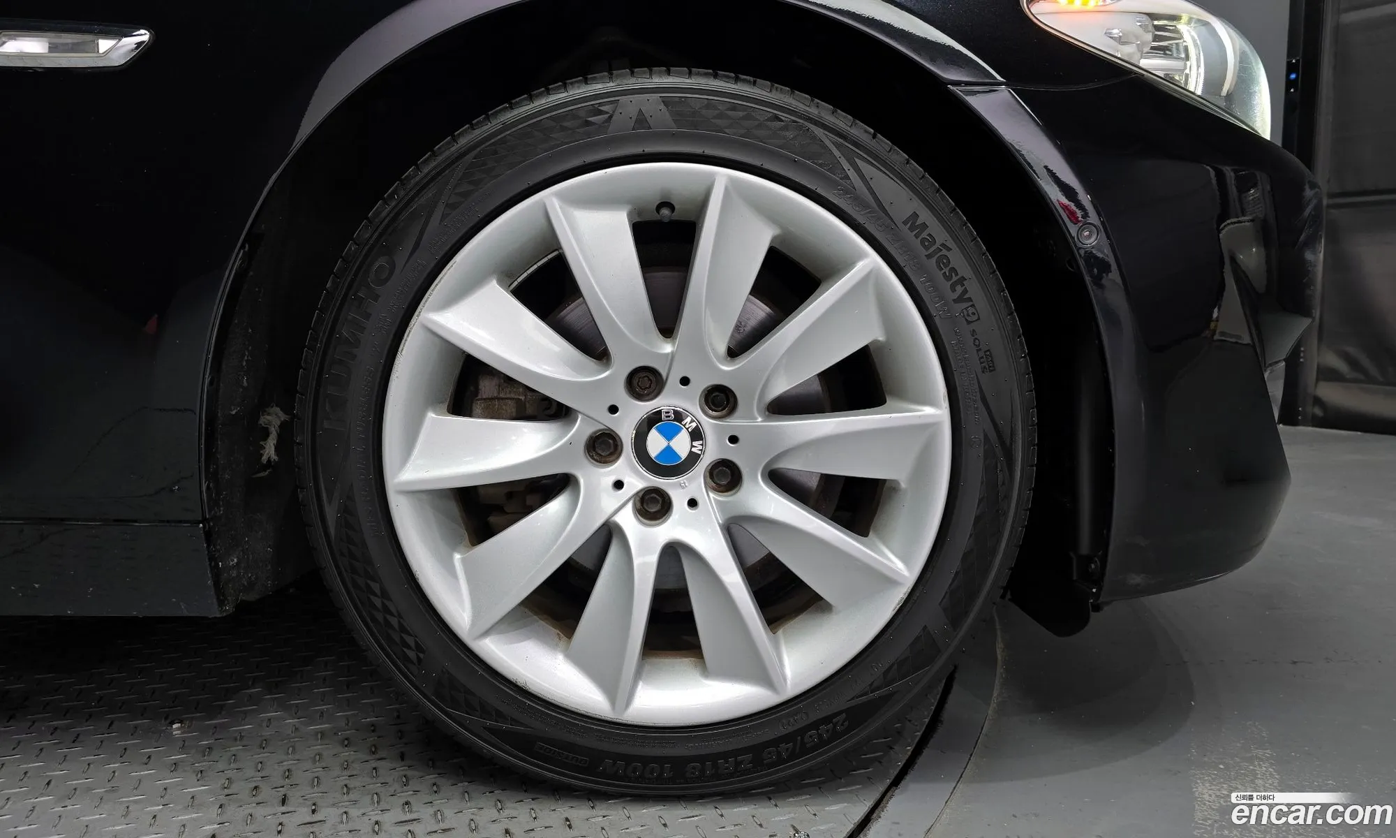 BMW 5Er Vi F10F11F07 528I 2012 - фотография 15037899