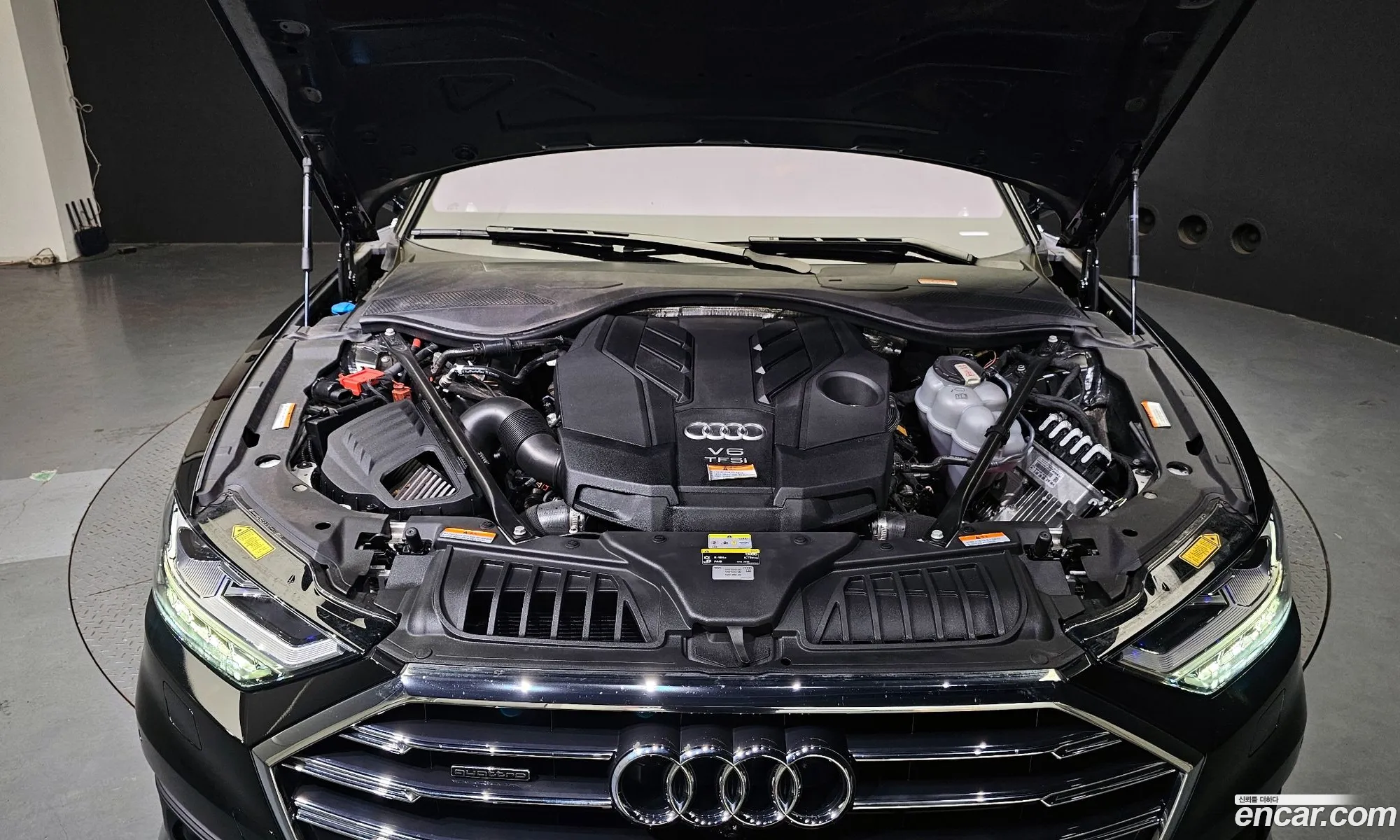 Audi A8 Iv D5 55 Tfsi Quattro Lwb 2021 - фотография 926640