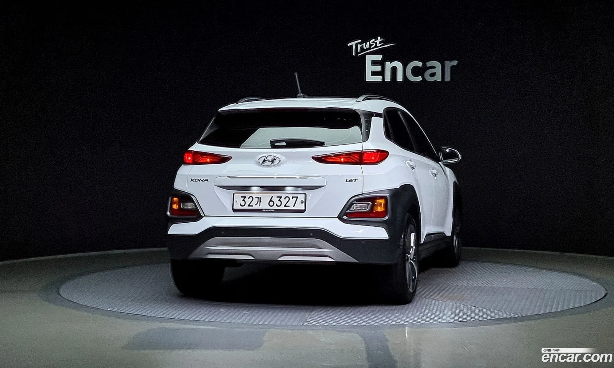 Hyundai Kona 16 Turbo 2Wd 2017 - фотография 18671940