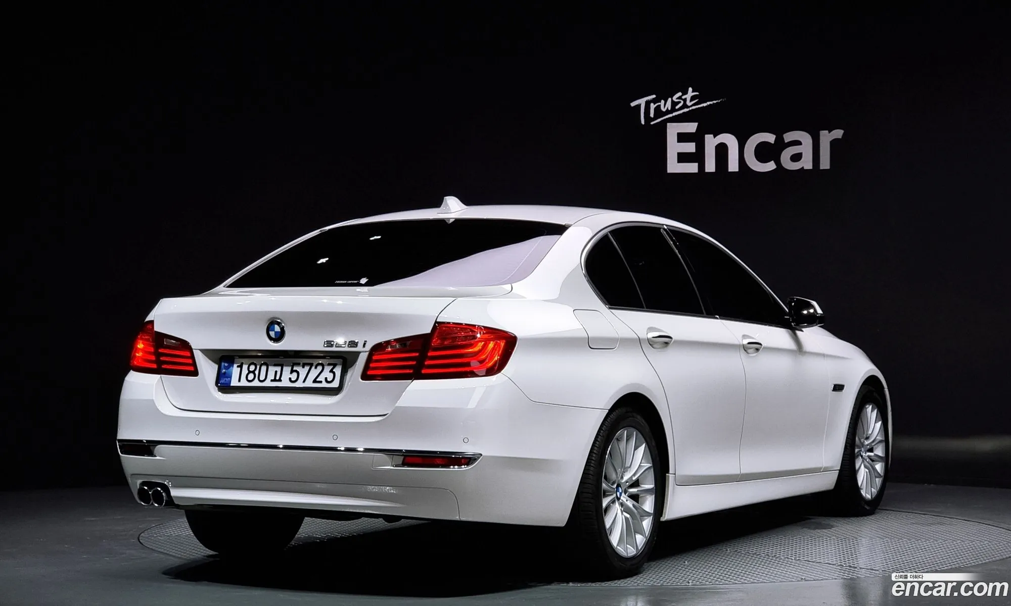 BMW 5Er Vi F10F11F07 528I Luxury 2014 - фотография 15051234
