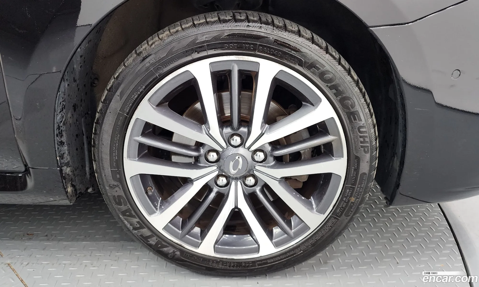 Renault Samsung Sm7 Lpli 20 Lpe For The Disabled 2017 - фотография 1657504