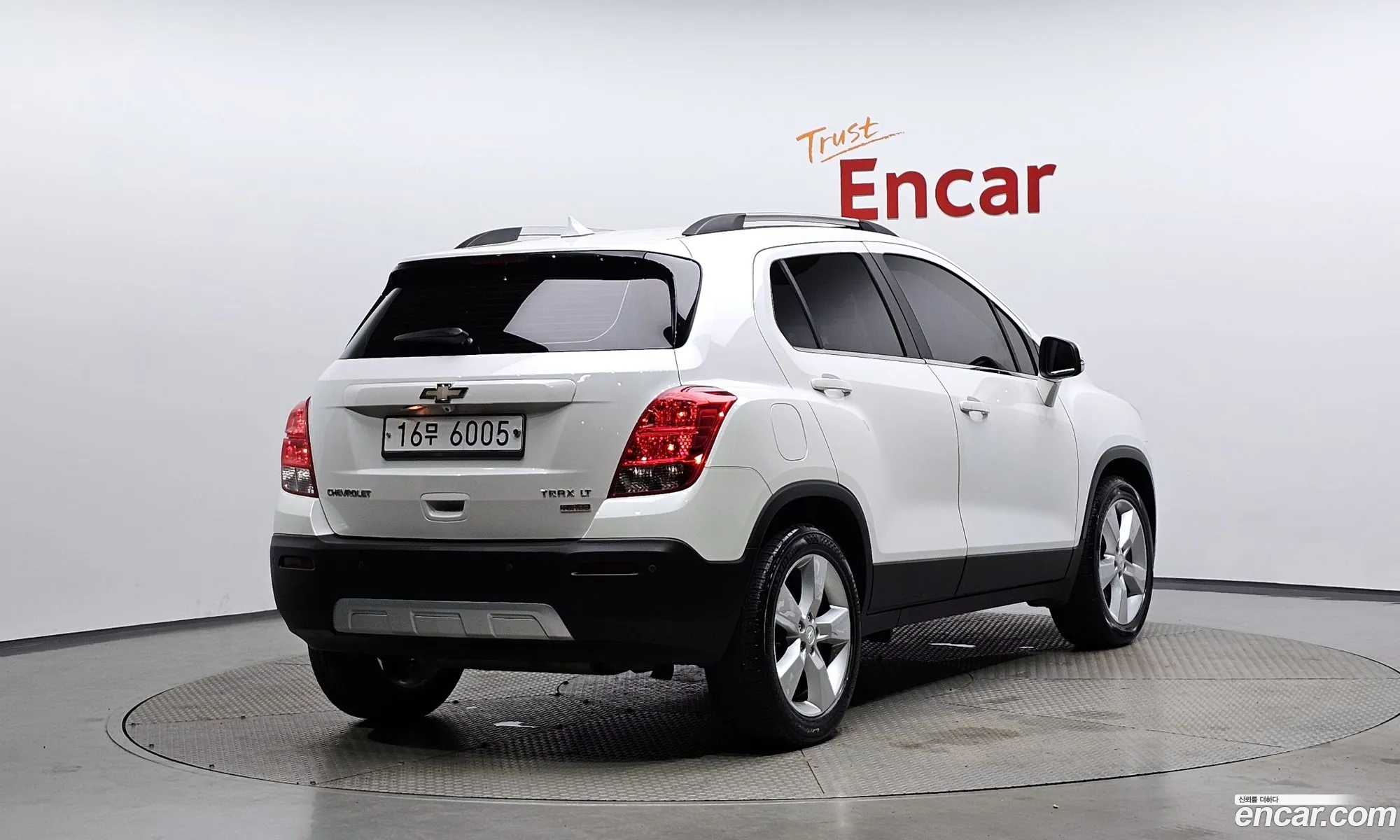 Chevrolet Trax I 14 Lt Deluxe 2014 - фотография 18471831