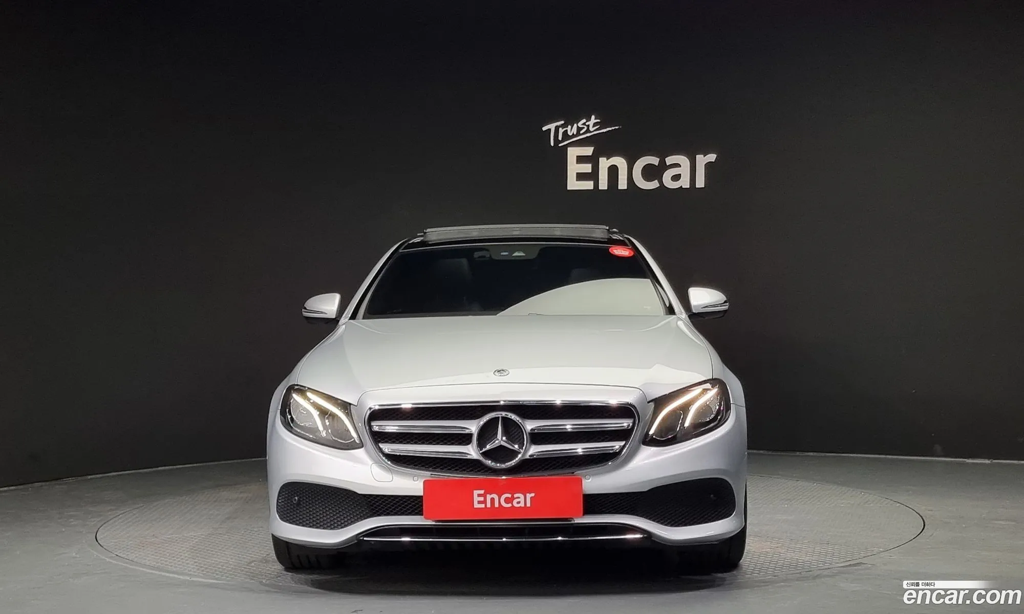 Mercedes-Benz E-Klasse V W213 S213 C238 E300 Avantgarde 2019 - фотография 18123877