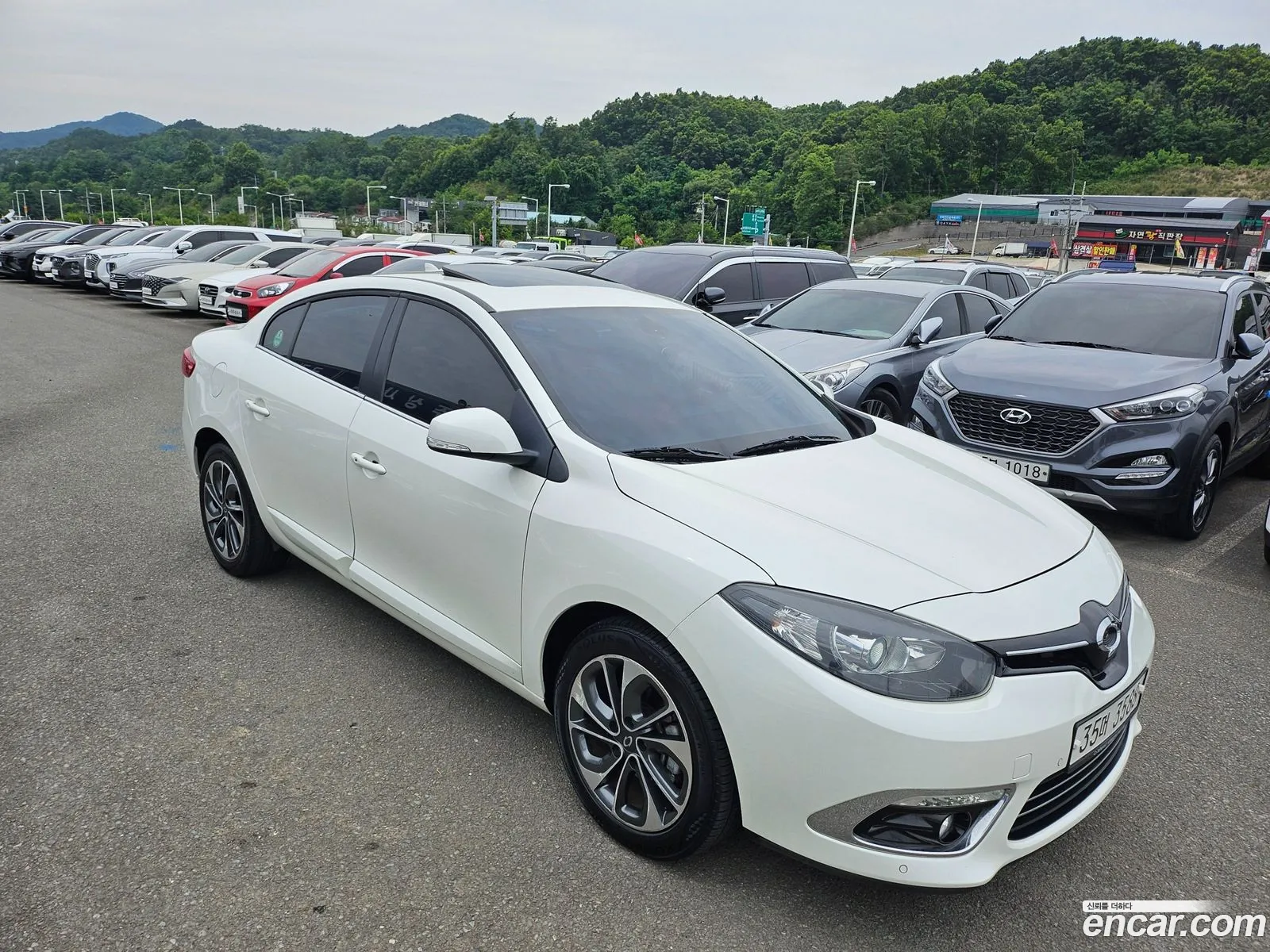Renault Samsung Sm3 Re 2014 - фотография 1687003