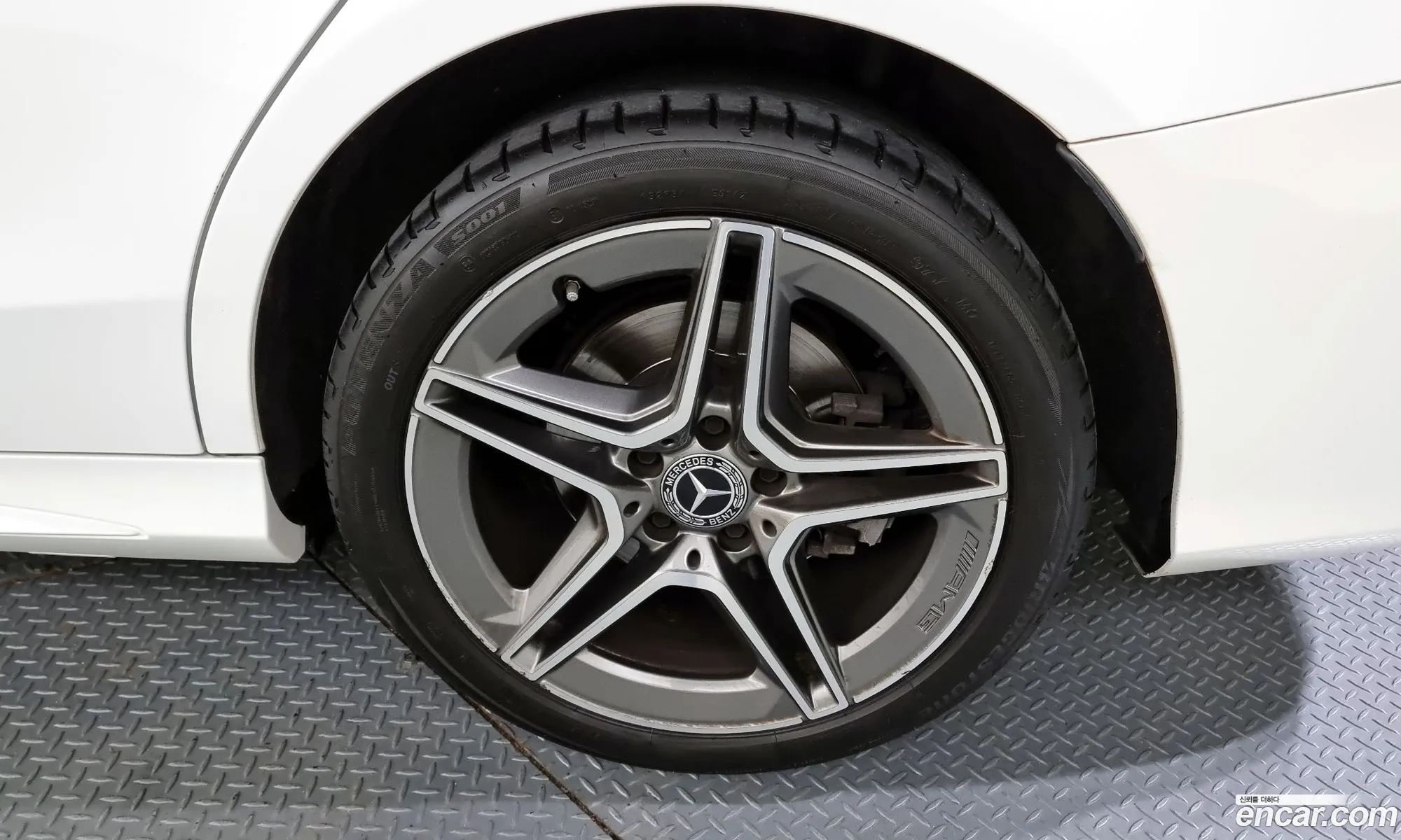 Mercedes-Benz C-Klasse C200 Amg Line 2021 - фотография 18123867