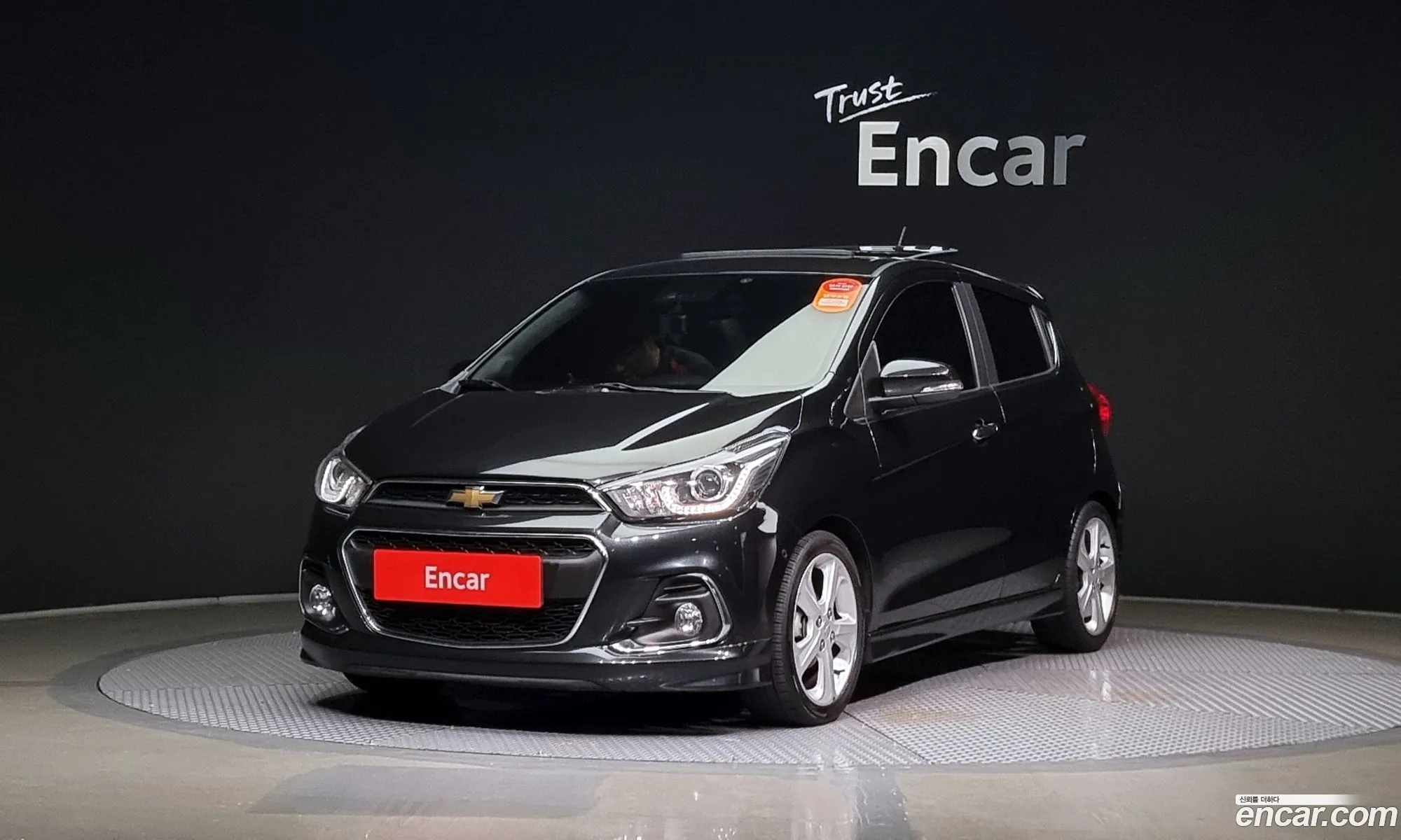 Chevrolet Spark Ltz 2016 - фотография 19647810