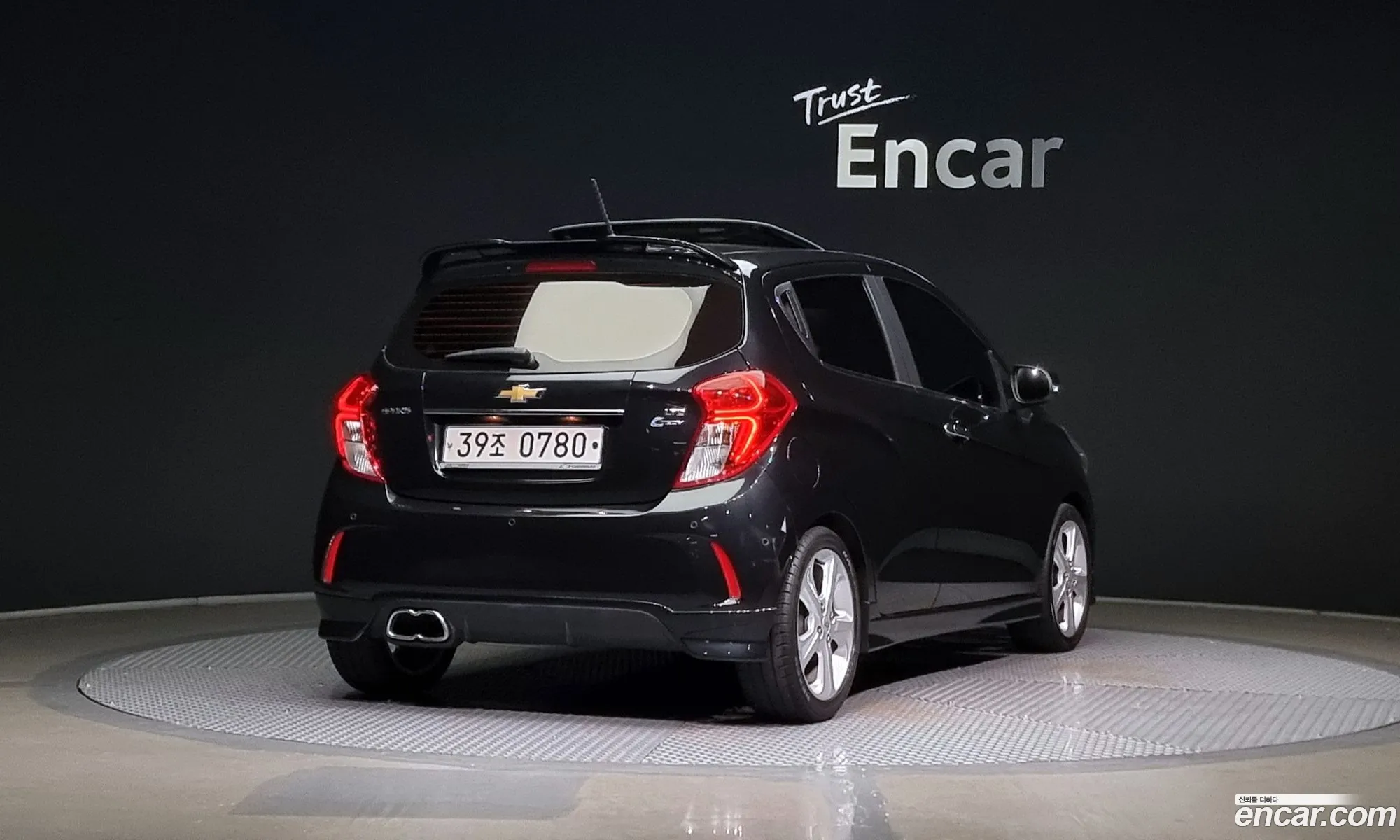 Chevrolet Spark Ltz 2016 - фотография 19647811