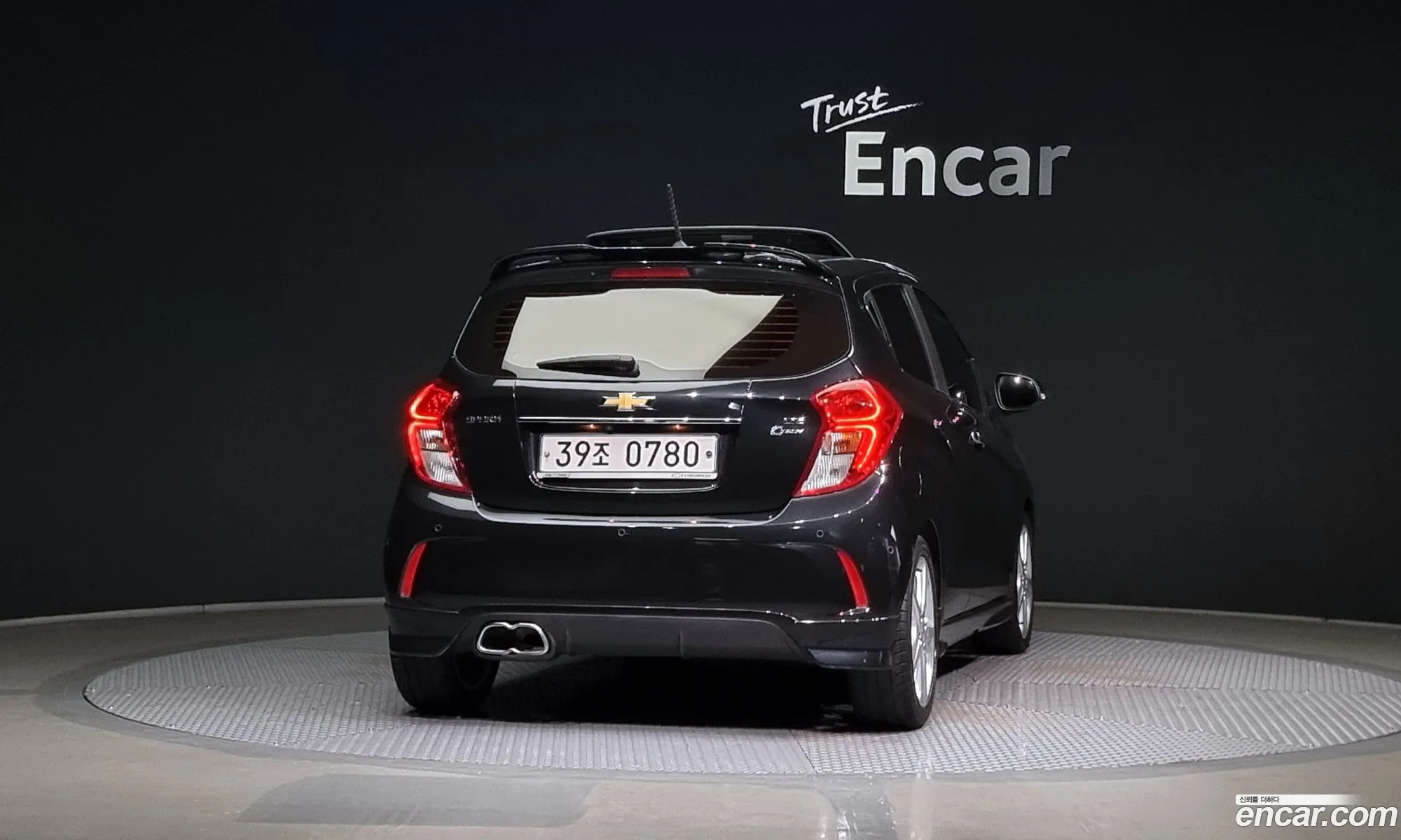 Chevrolet Spark Ltz 2016 - фотография 19647813