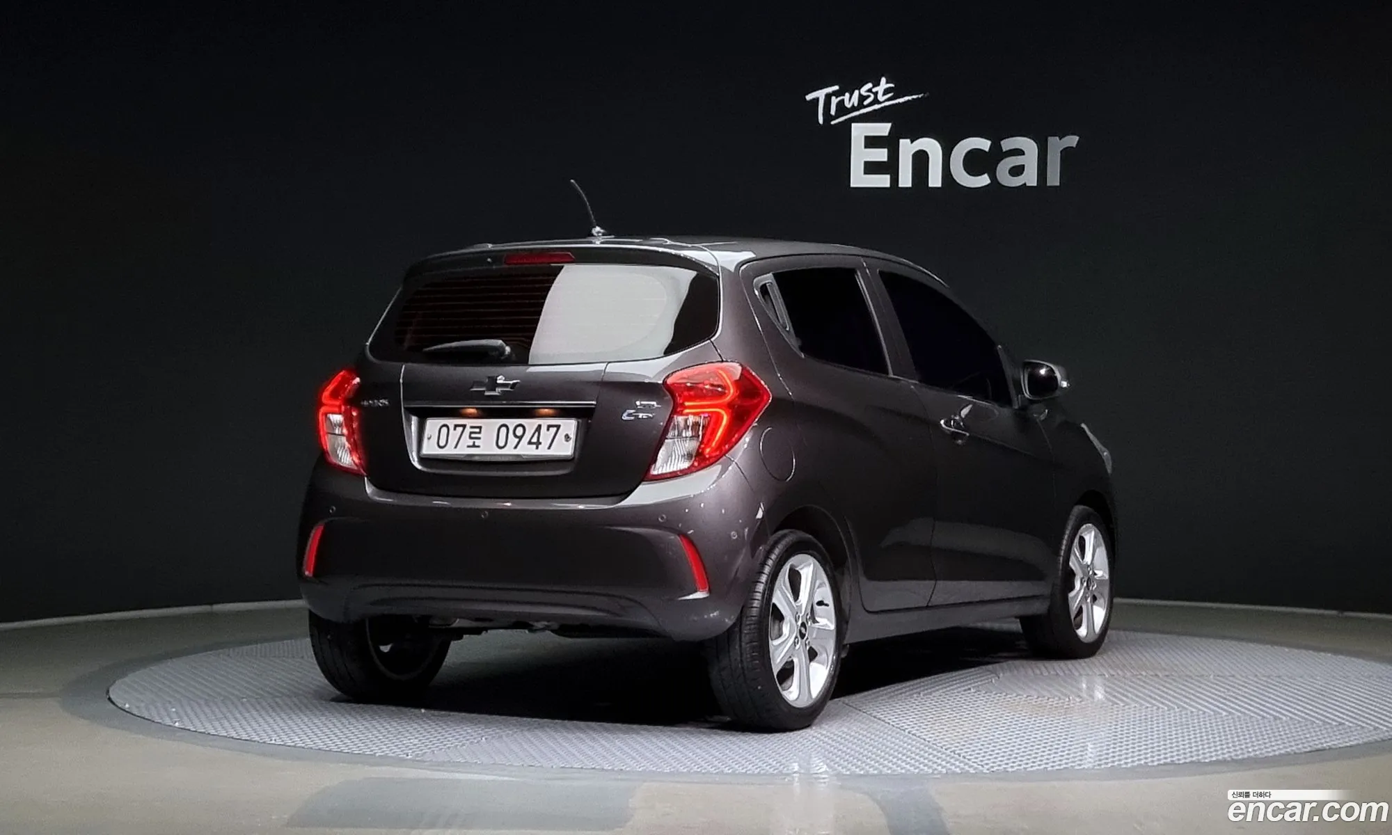 Chevrolet Spark Ltz 2016 - фотография 18413774