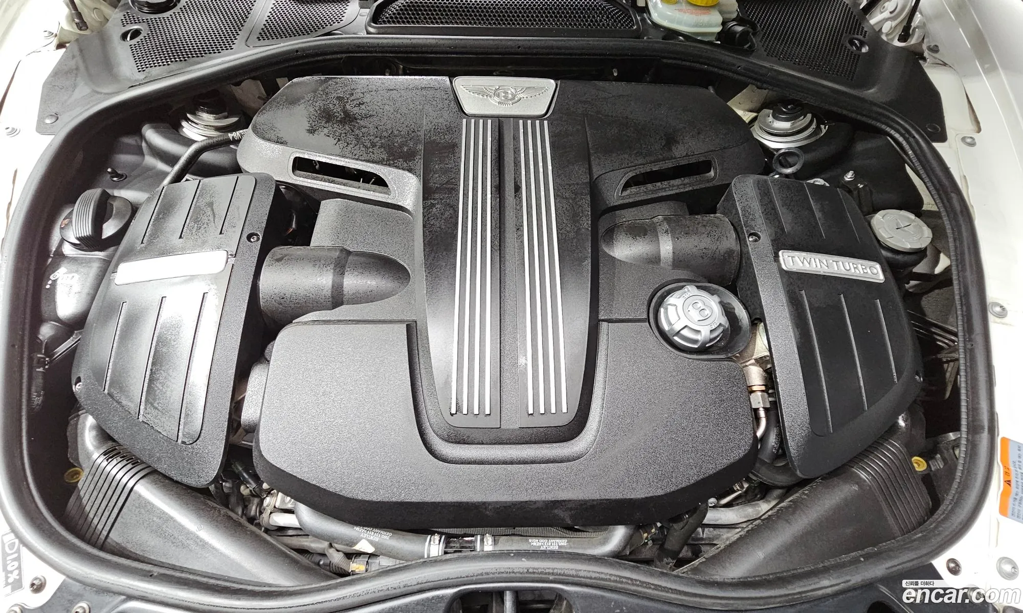 Bentley Continental 40 Gt 2016 - фотография 14647223