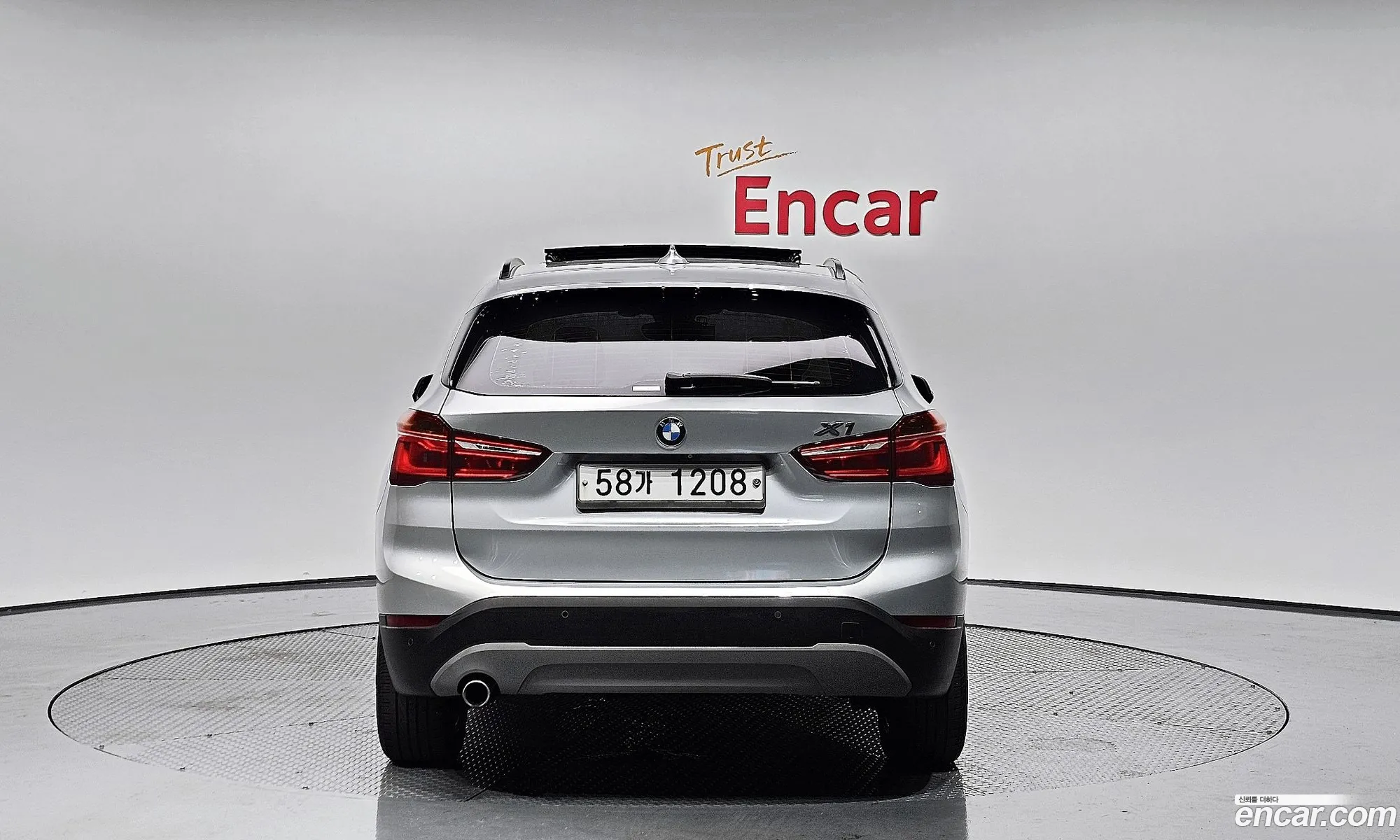 BMW X1 Ii F48 xDrive 18D 2017 - фотография 14765751