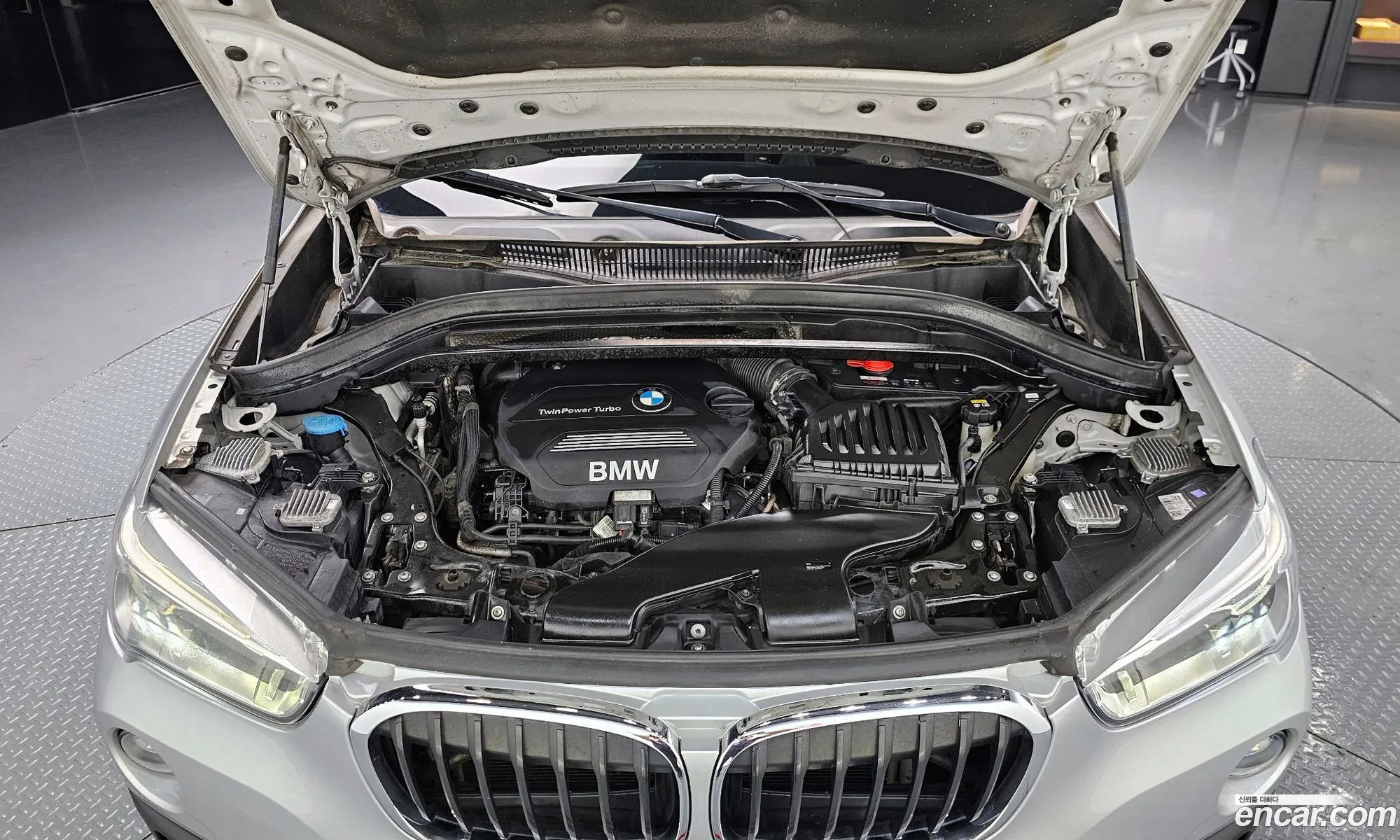 BMW X1 Ii F48 xDrive 18D 2017 - фотография 14765753