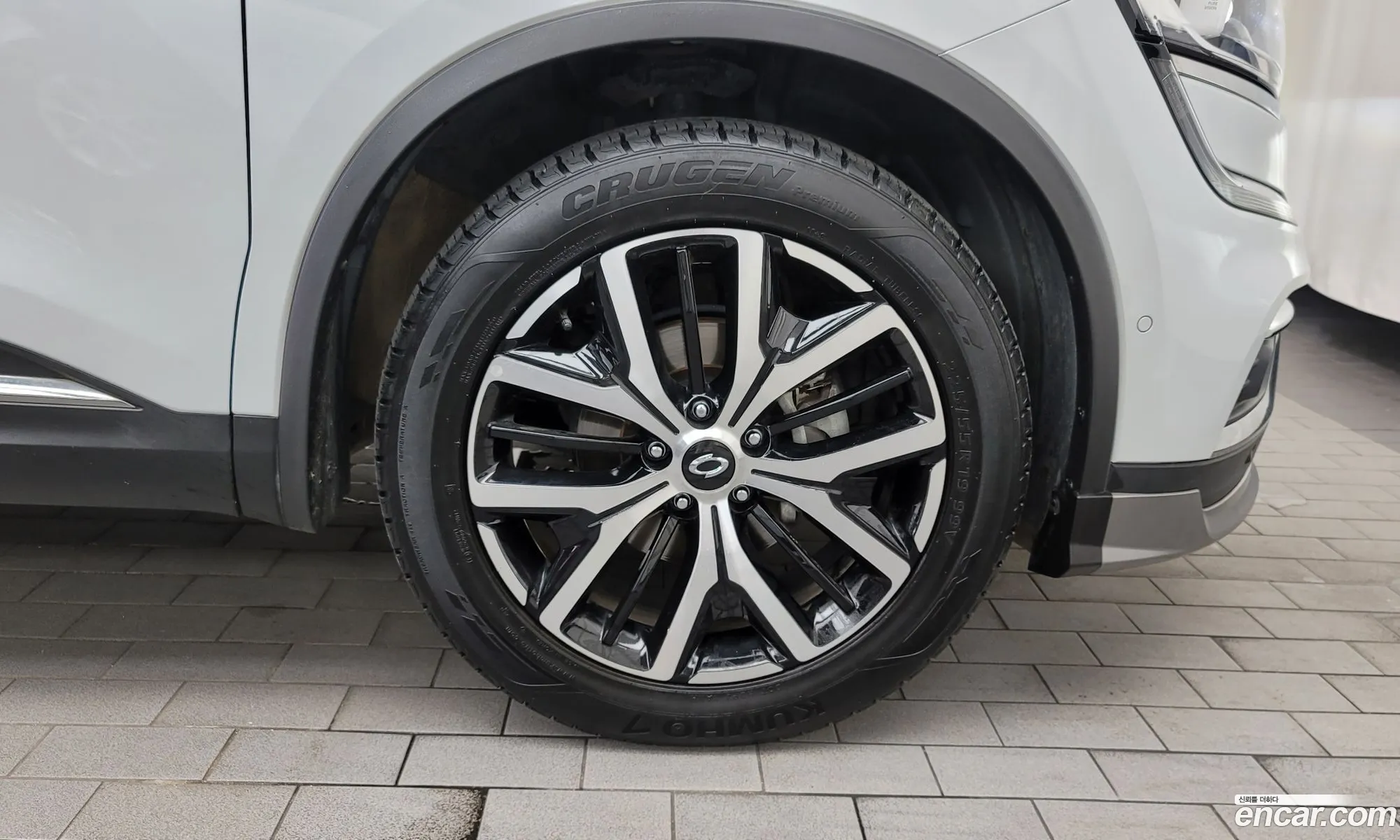 Renault Samsung Qm6 20 Gde Re Signature 2Wd 2020 - фотография 1614658