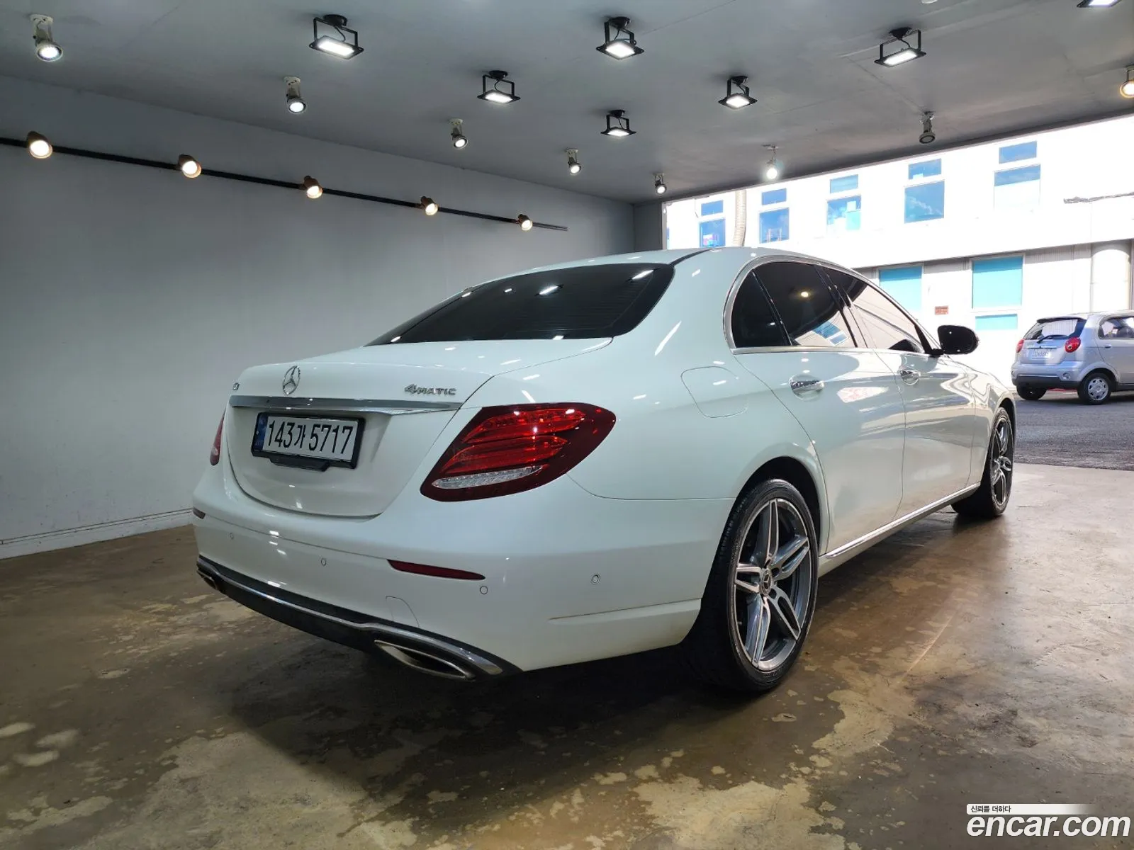 Mercedes-Benz E-Klasse V W213 S213 C238 E300 4Matic Avant Garde 2019 - фотография 18238196