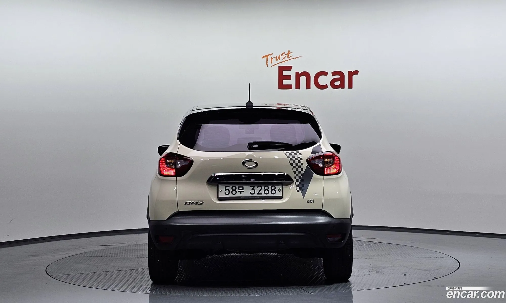 Renault Samsung Qm3 Re 2015 - фотография 1661481