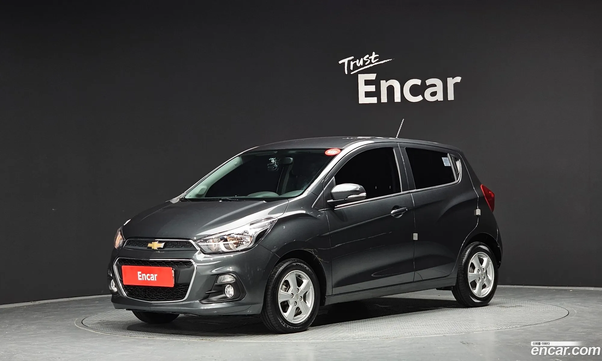 Chevrolet Spark Iv Lt 2017 - фотография 19700402