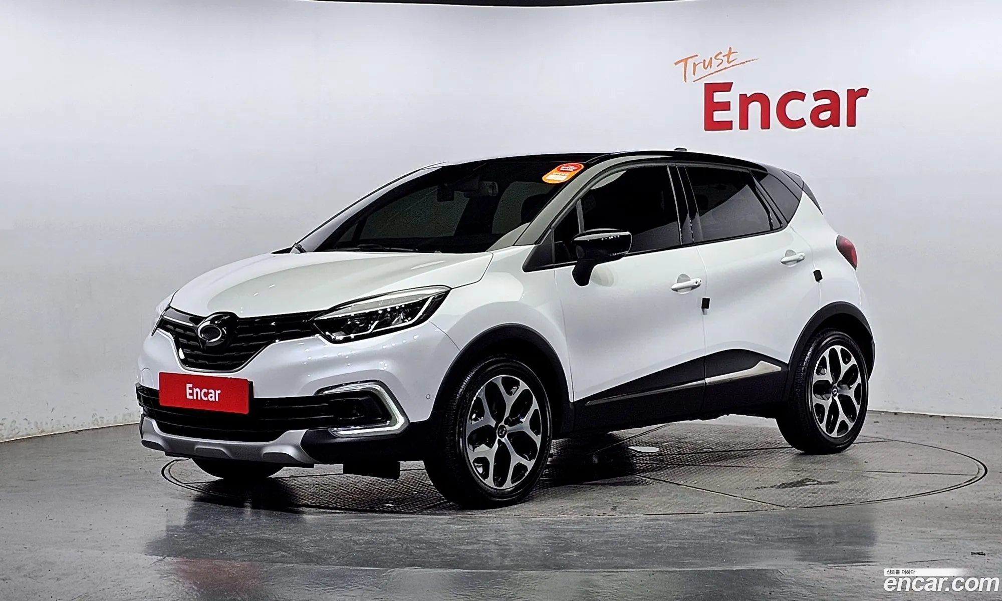 Renault Samsung Qm3 Re 2019 - фотография 1657537