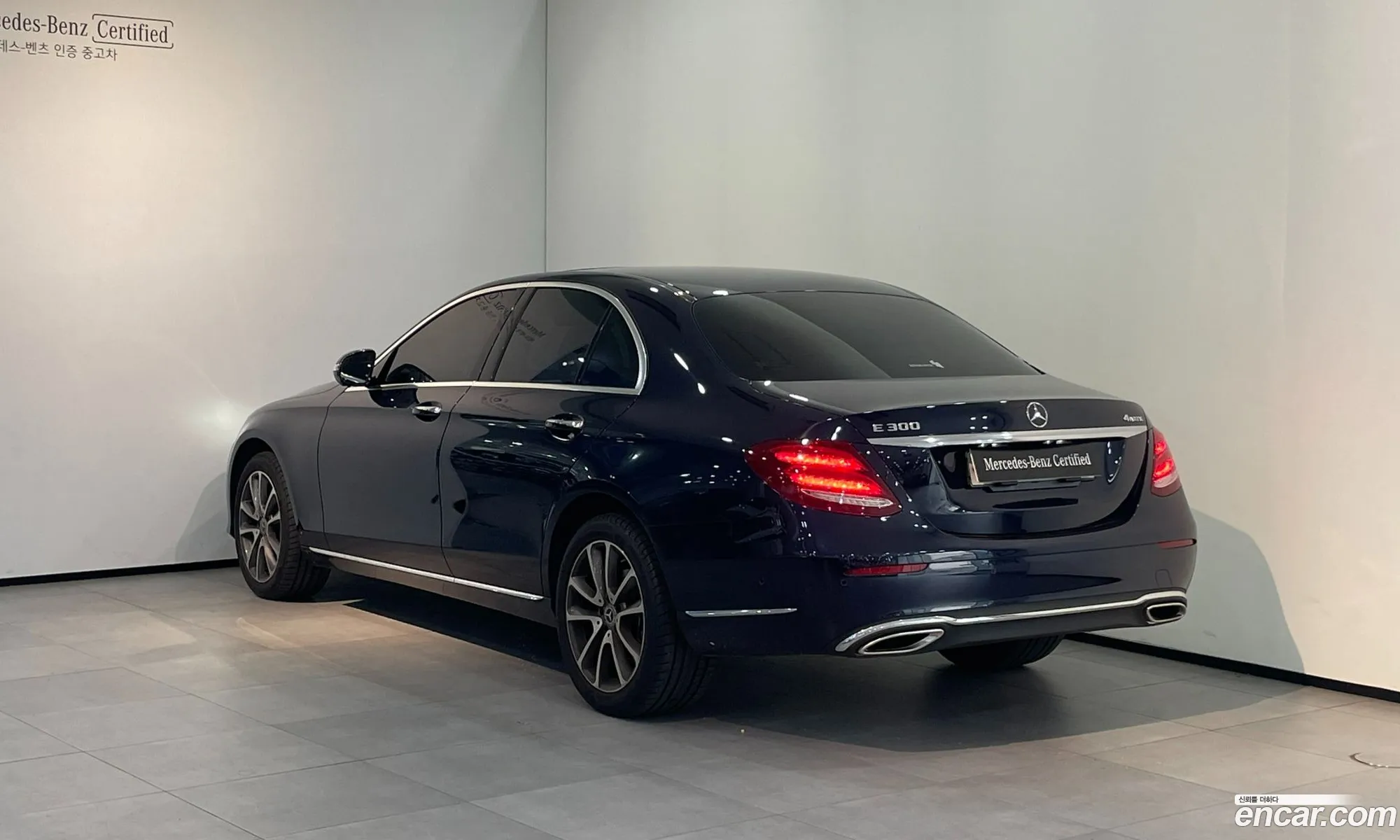 Mercedes-Benz E-Klasse V W213 S213 C238 E300 4Matic Exclusive 2020 - фотография 18191039