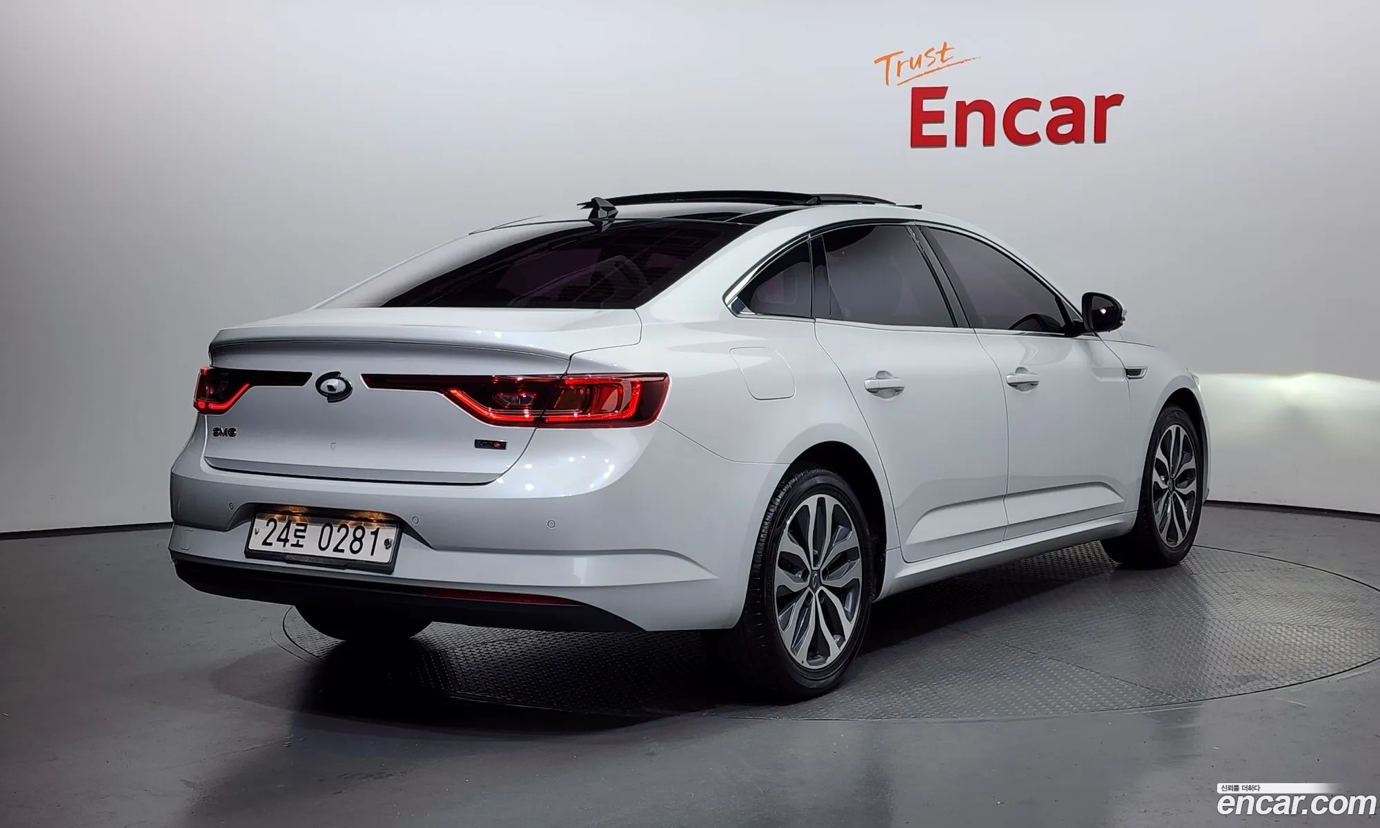 Renault Samsung Sm6 20Gde Le 2016 - фотография 1657193