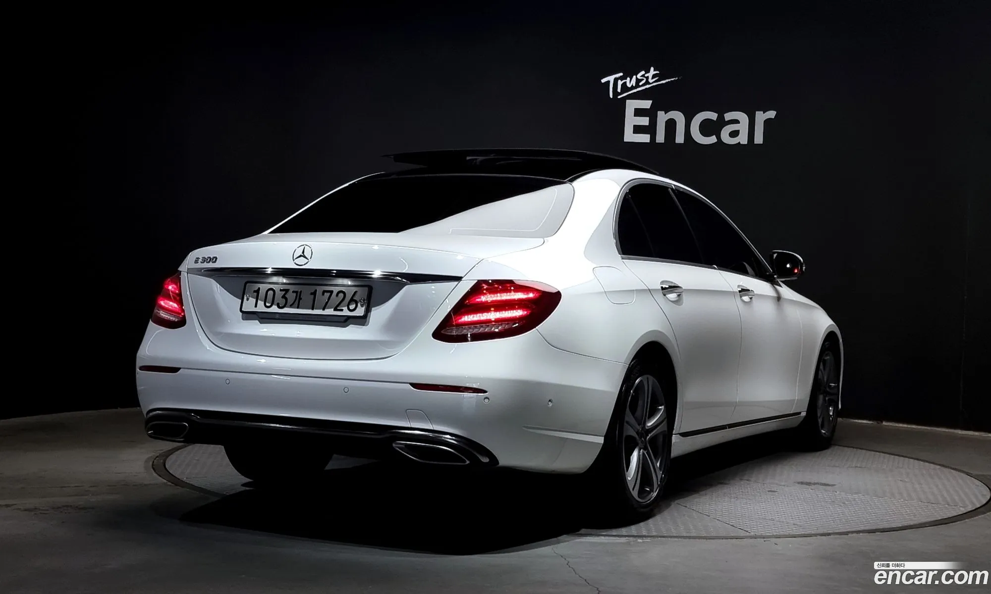 Mercedes-Benz E-Klasse V W213 S213 C238 E300 Avantgarde 2019 - фотография 18191051