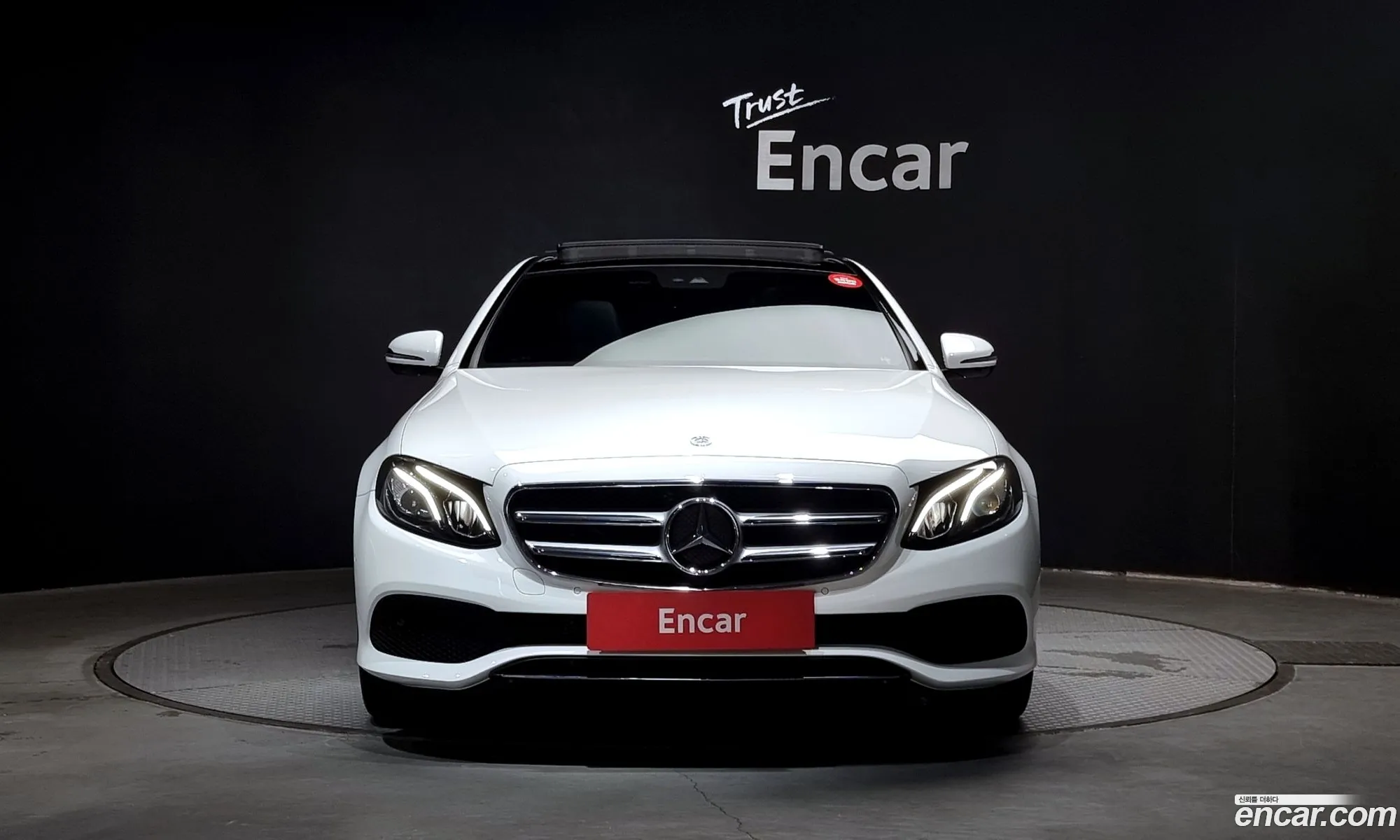 Mercedes-Benz E-Klasse V W213 S213 C238 E300 Avantgarde 2019 - фотография 18191052