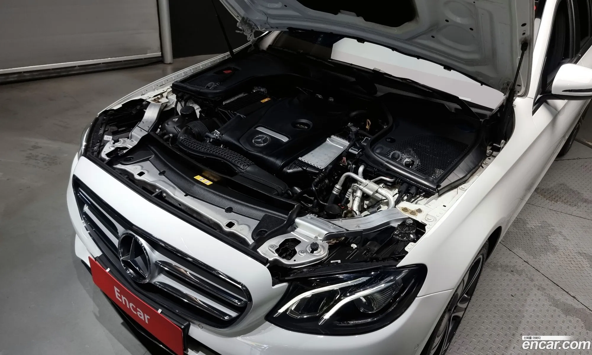 Mercedes-Benz E-Klasse V W213 S213 C238 E300 Avantgarde 2019 - фотография 18191055