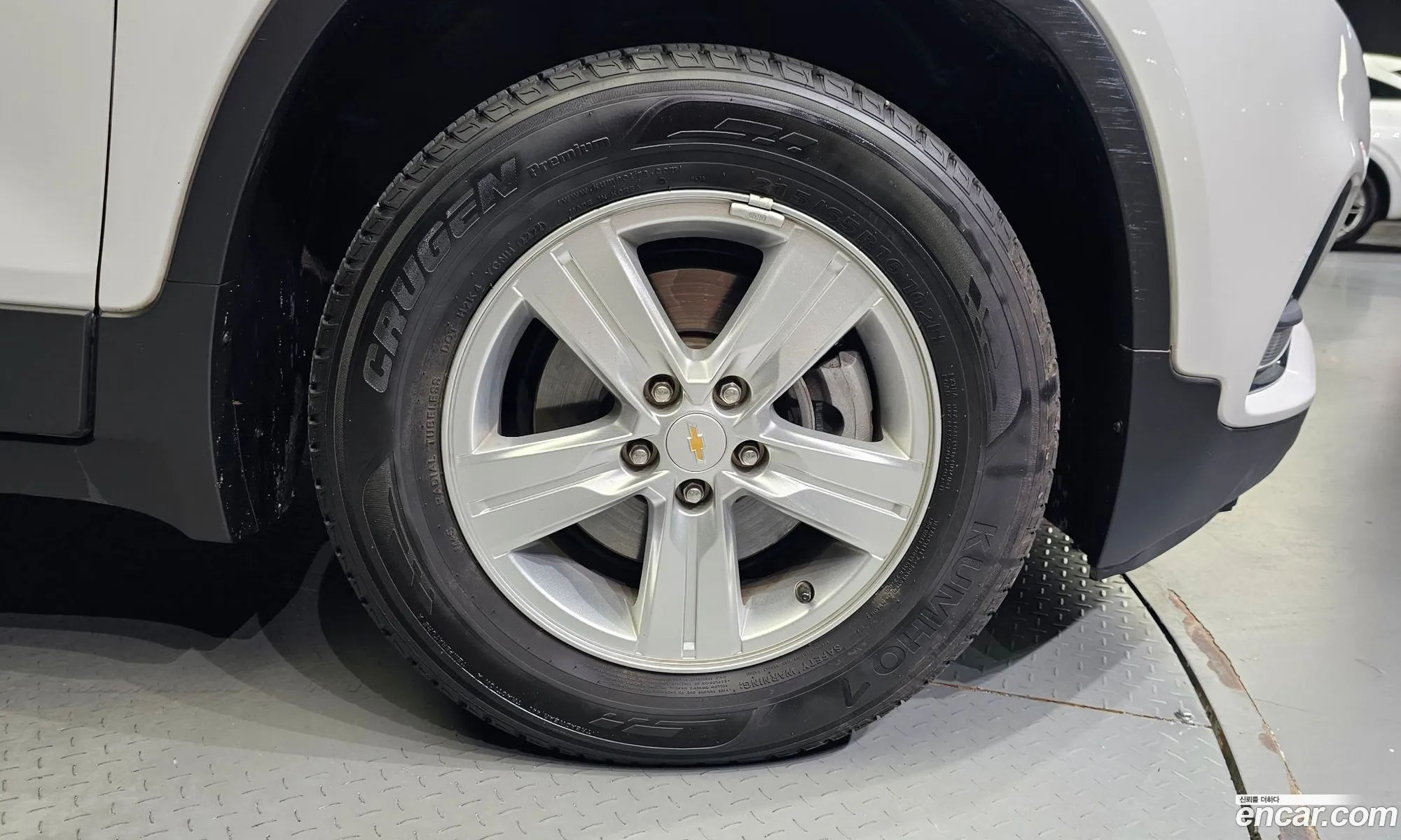 Chevrolet Trax I 14Ls 2018 - фотография 19700430