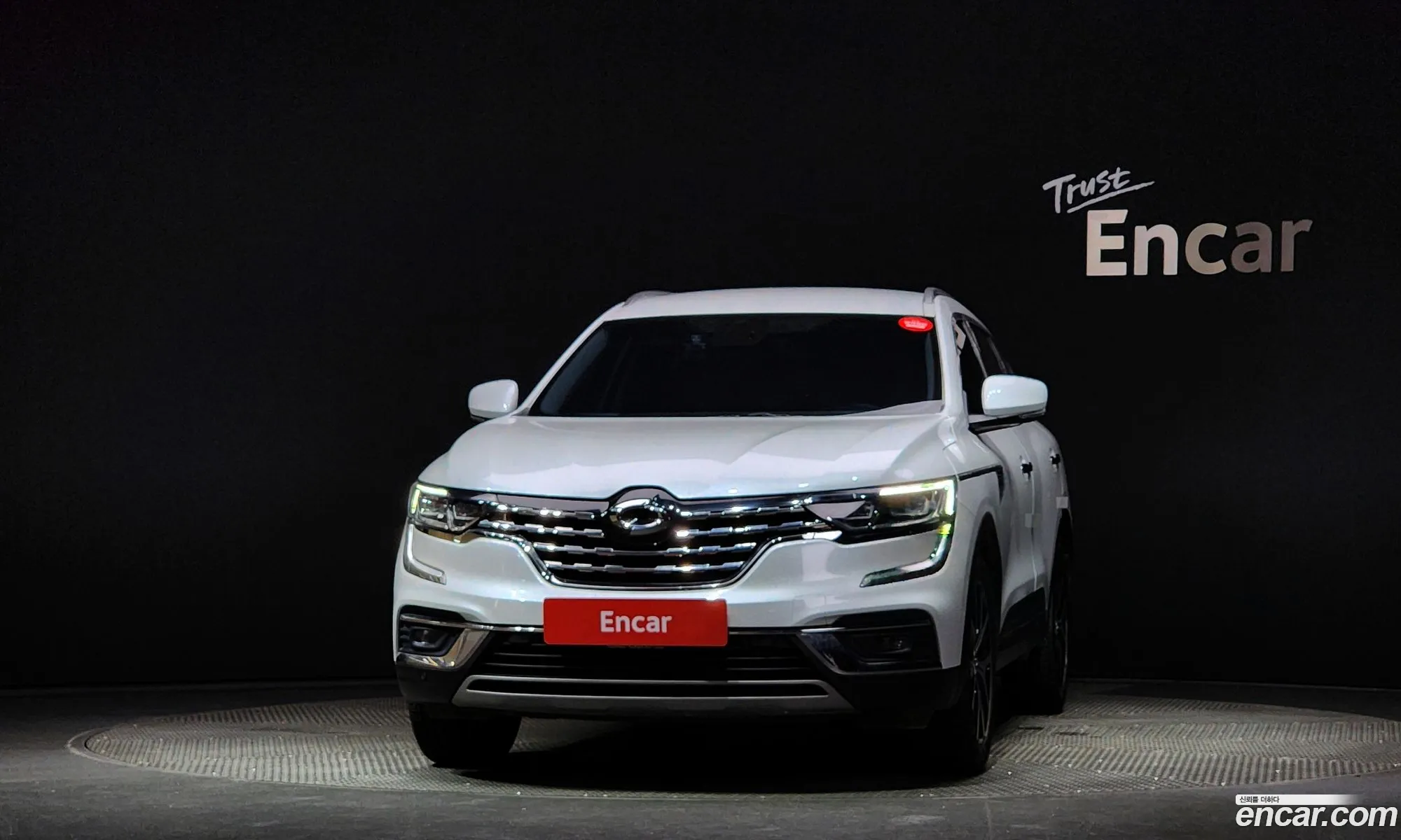 Renault Samsung Qm6 20 Gde Re Signature 2Wd 2020 - фотография 1579015