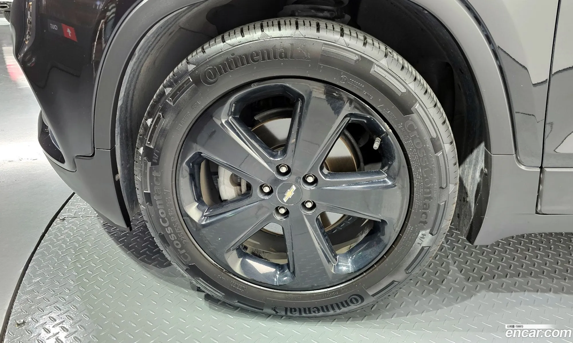 Chevrolet Trax I 16 Diesel Perfect Black 2019 - фотография 19000915