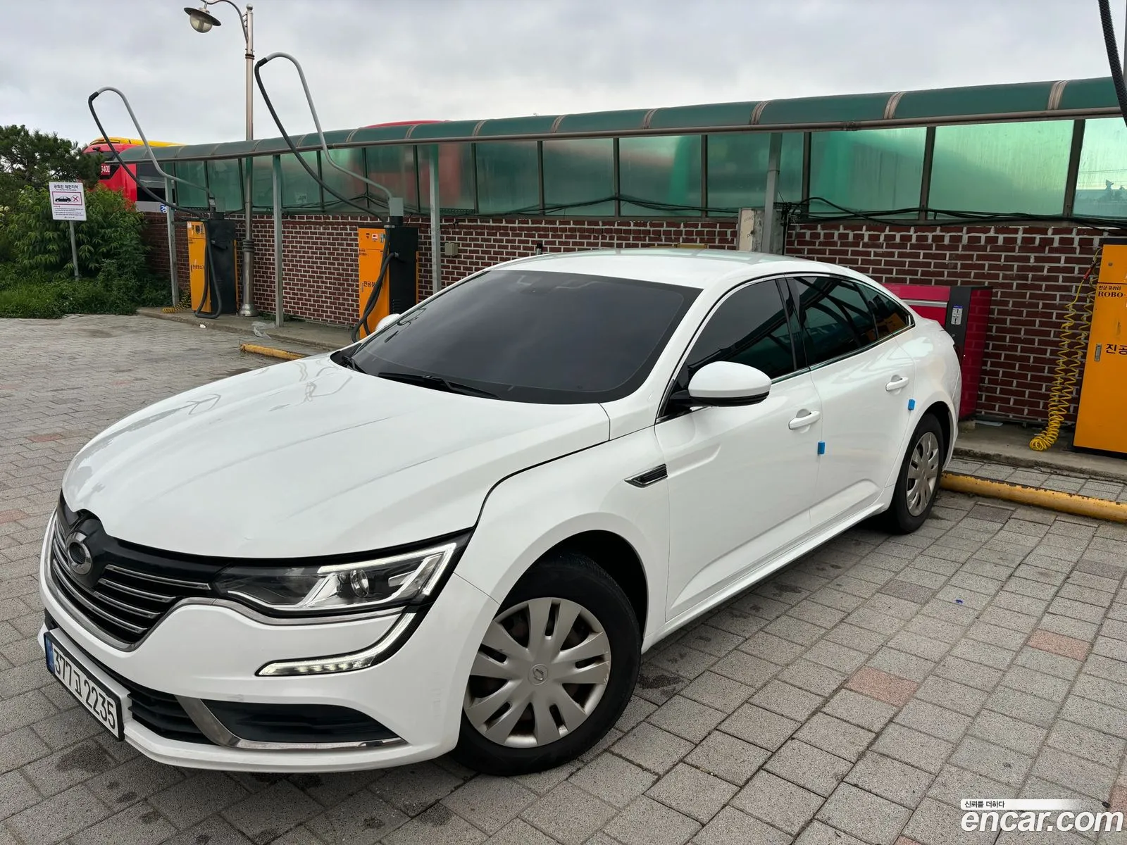 Renault Samsung Sm6 20 Lpe Pe Rental Car 2017 - фотография 1497754