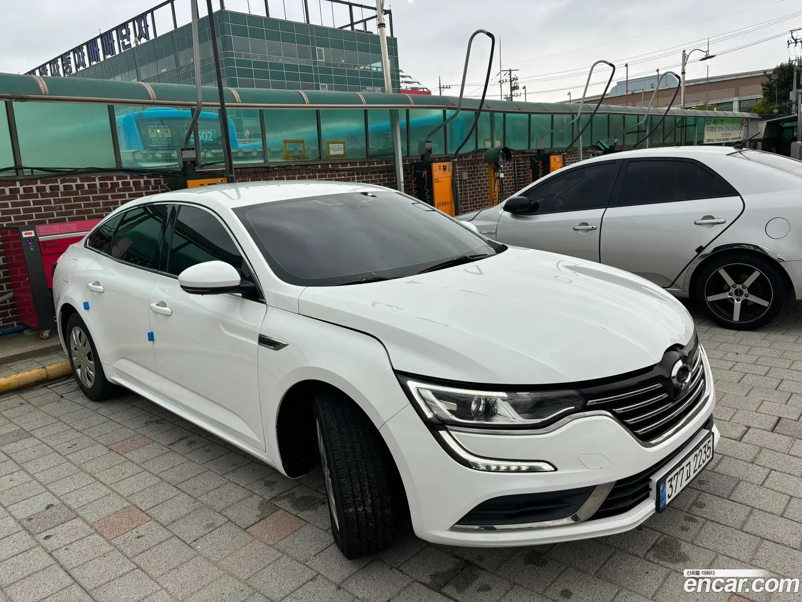 Renault Samsung Sm6 20 Lpe Pe Rental Car 2017 - фотография 1497755